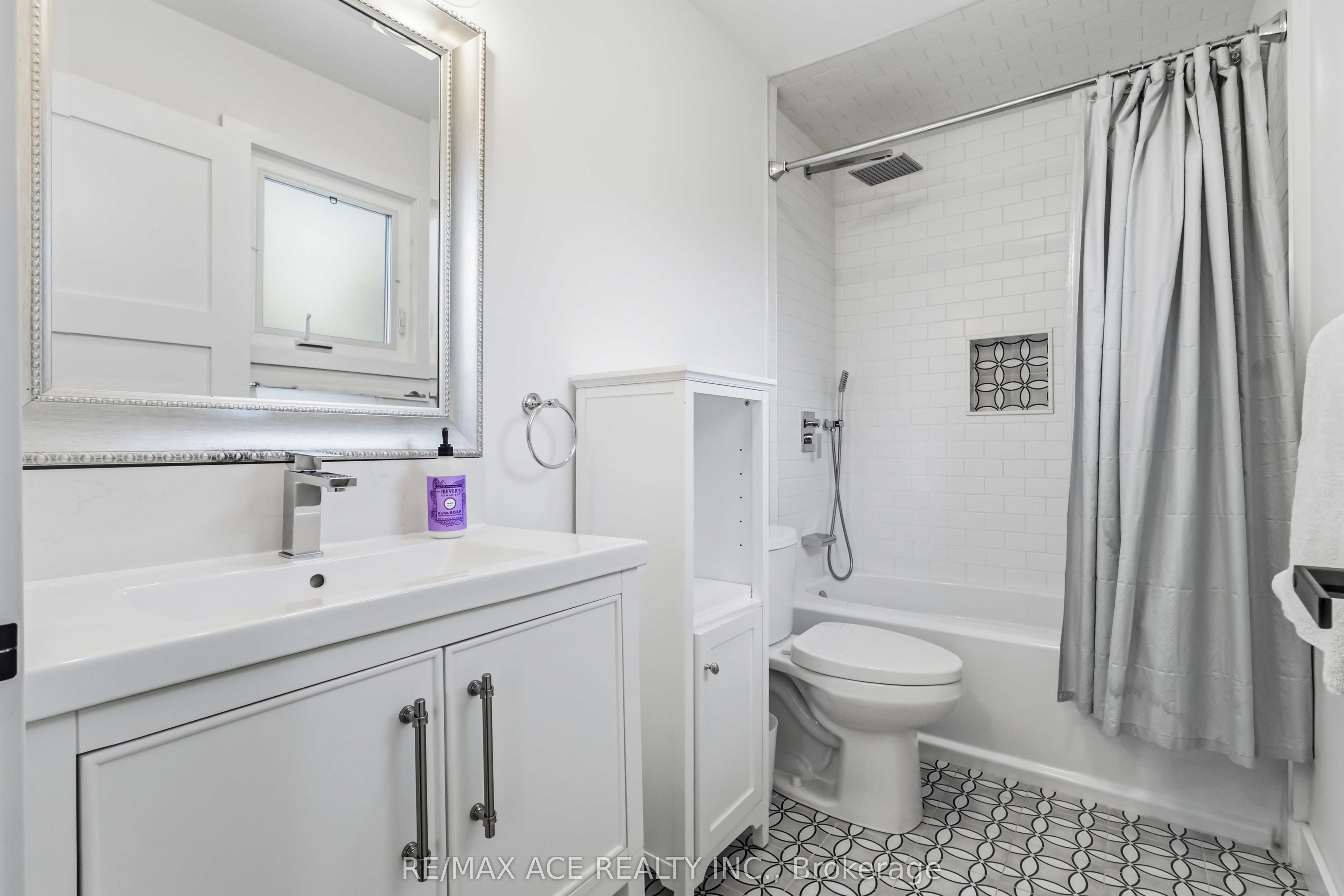19 Barker Court Property Photo 37