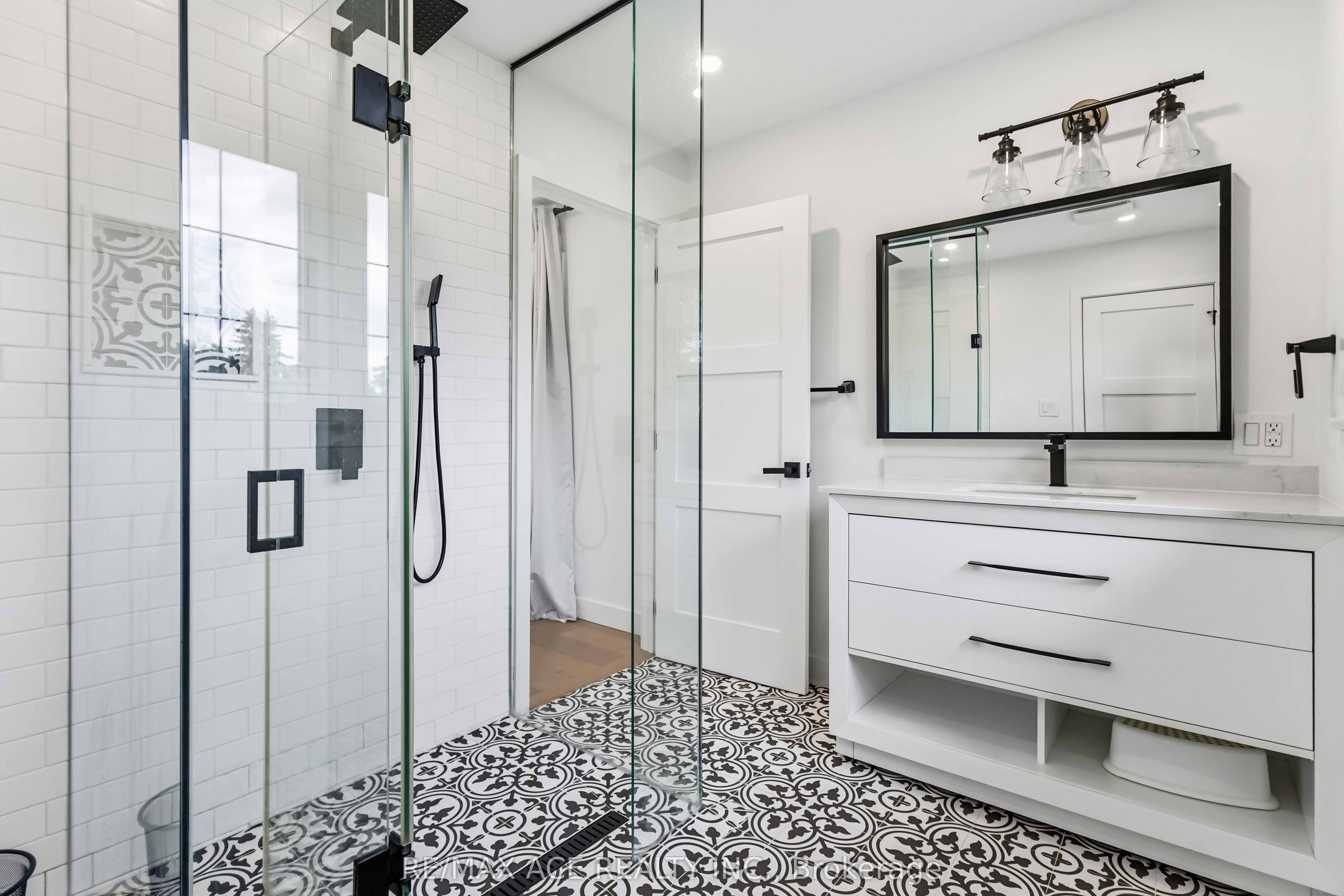 19 Barker Court Property Photo 40