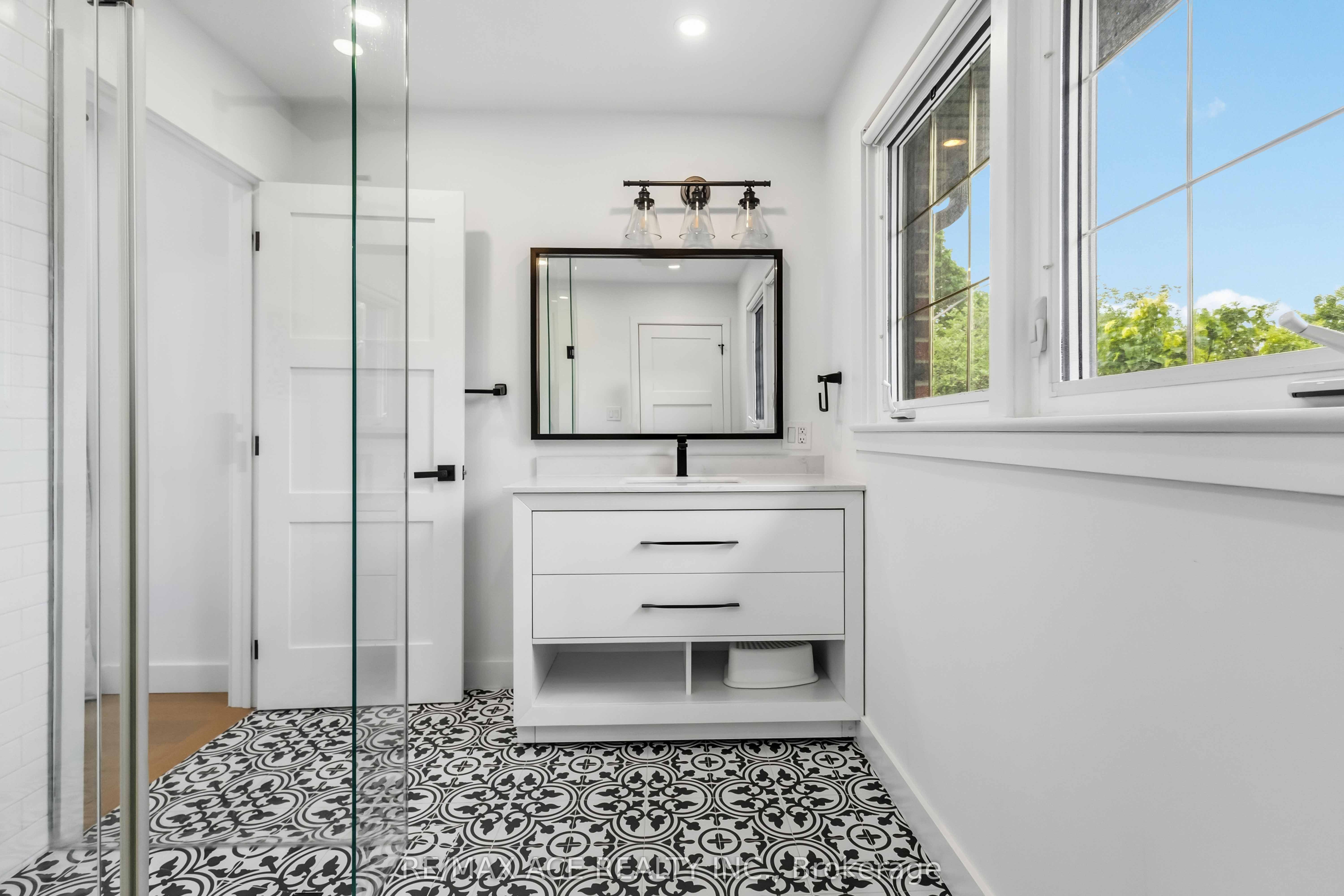 19 Barker Court Property Photo 41