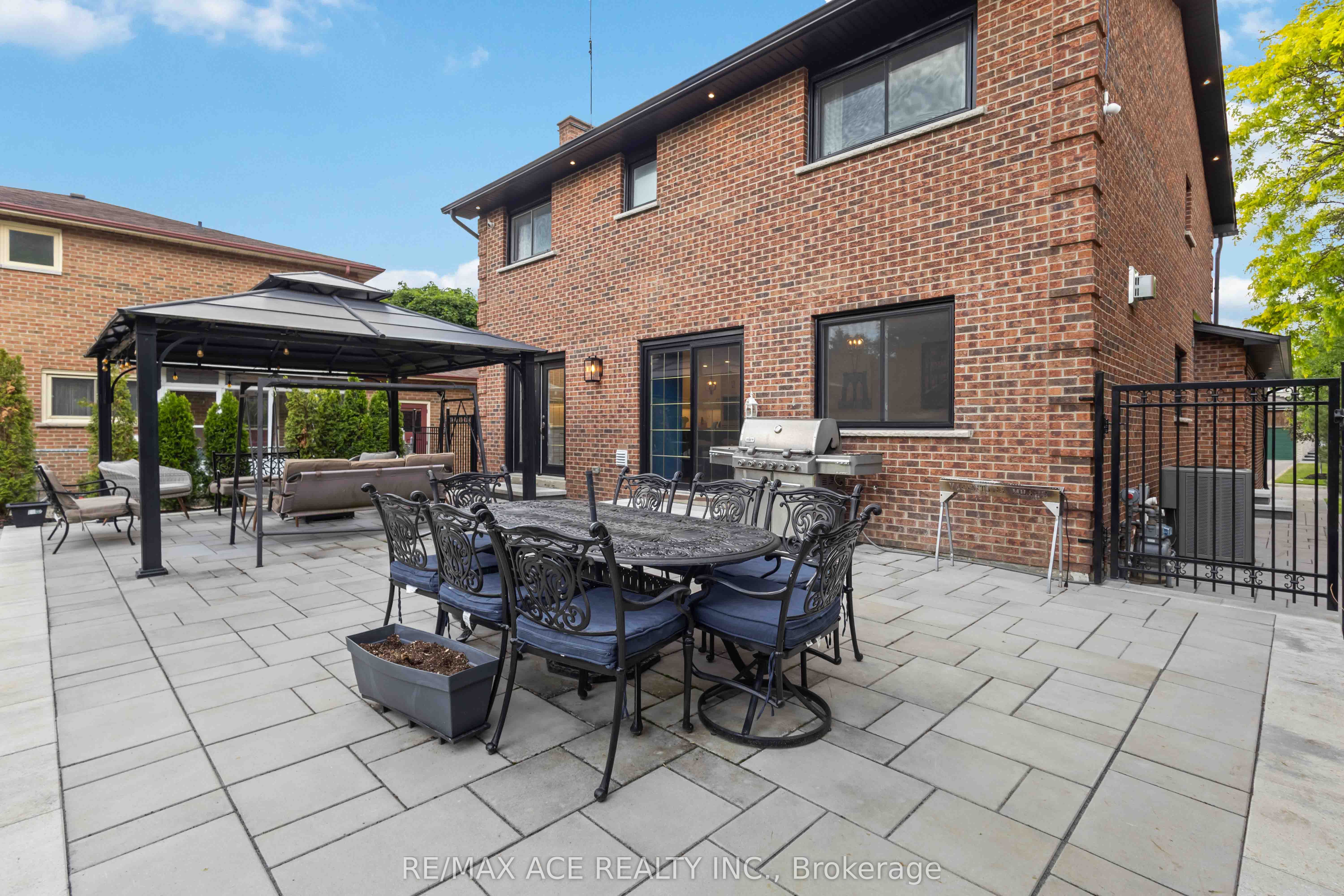 19 Barker Court Property Photo 45