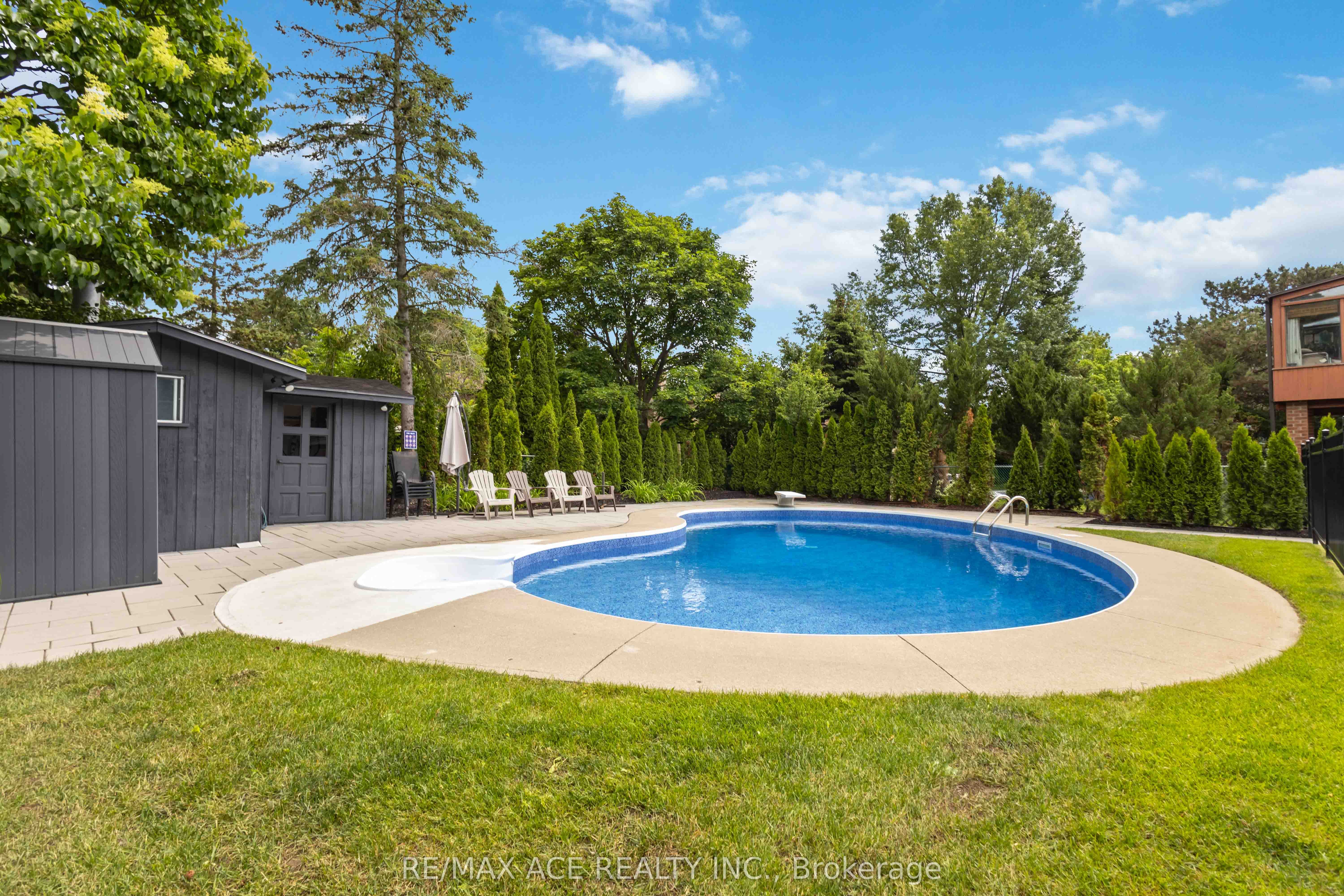 19 Barker Court Property Photo 49