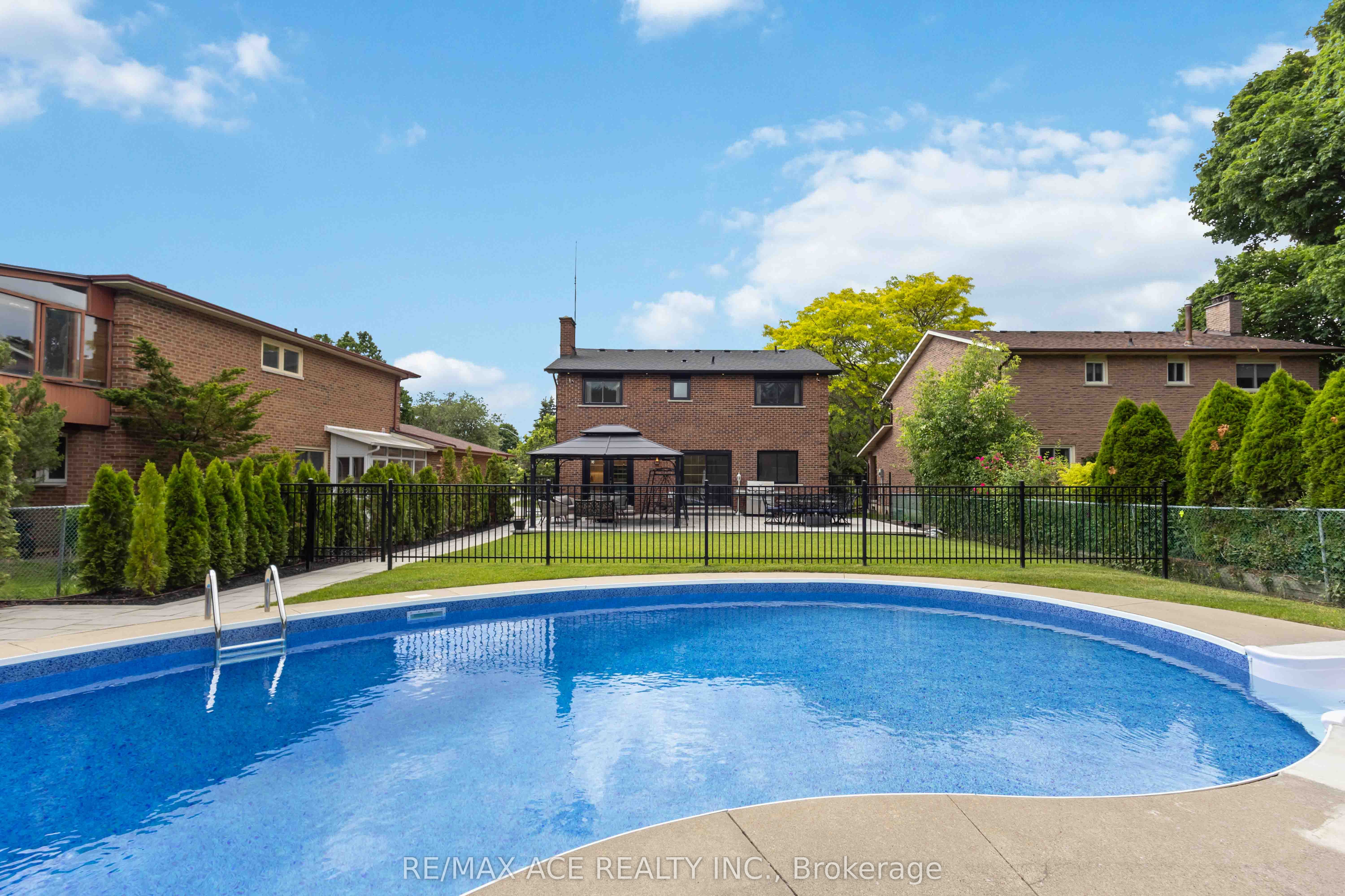 19 Barker Court Property Photo 50