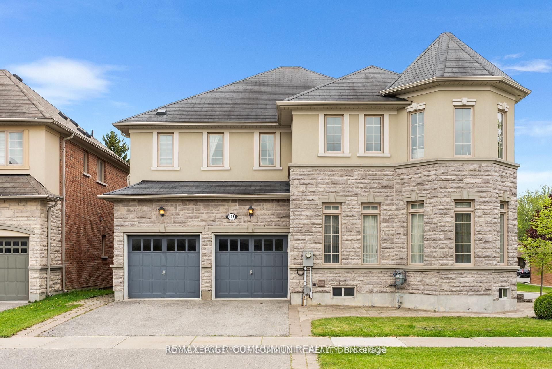 108 Headwater Crescent Property Photo 1