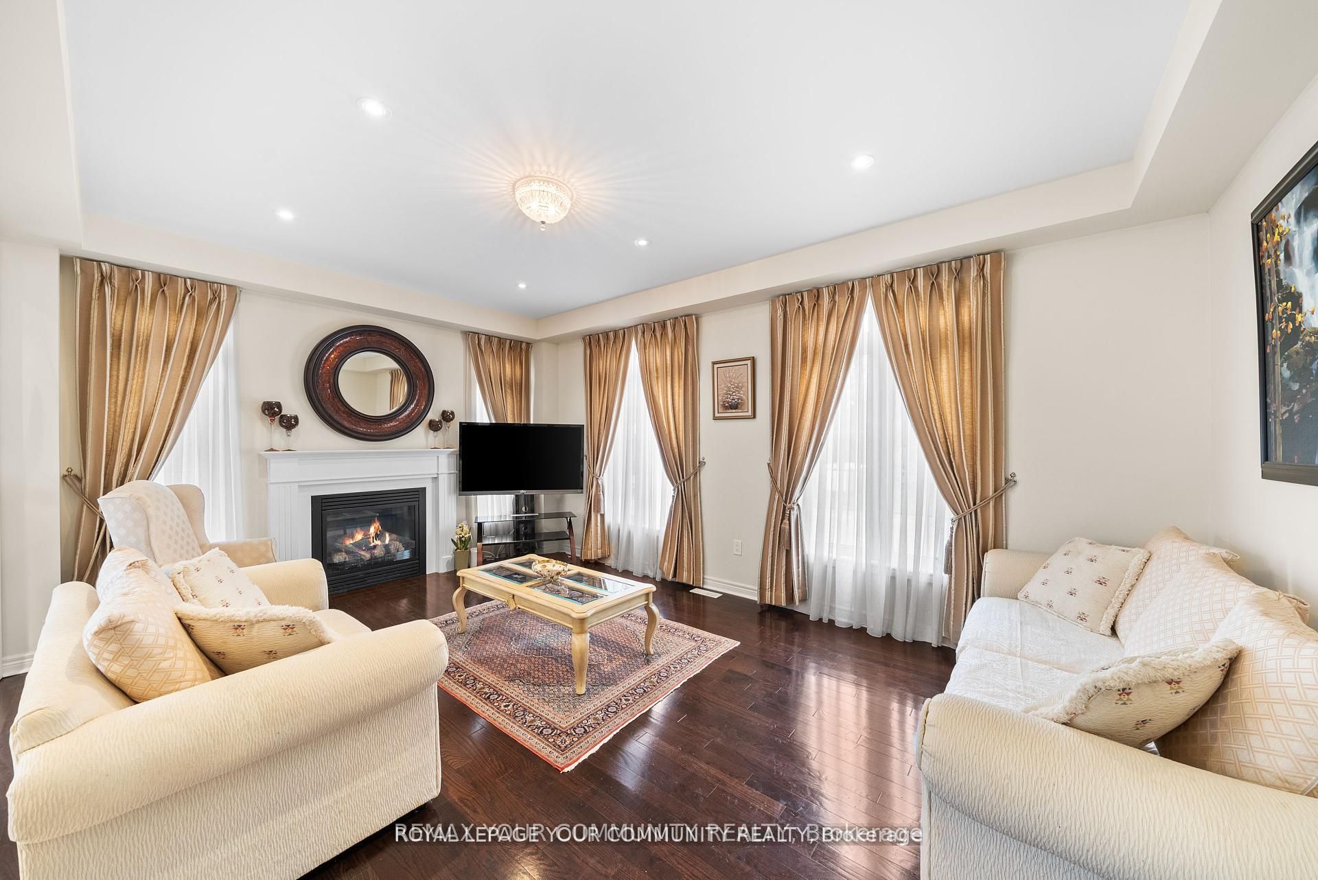 108 Headwater Crescent Property Photo 12