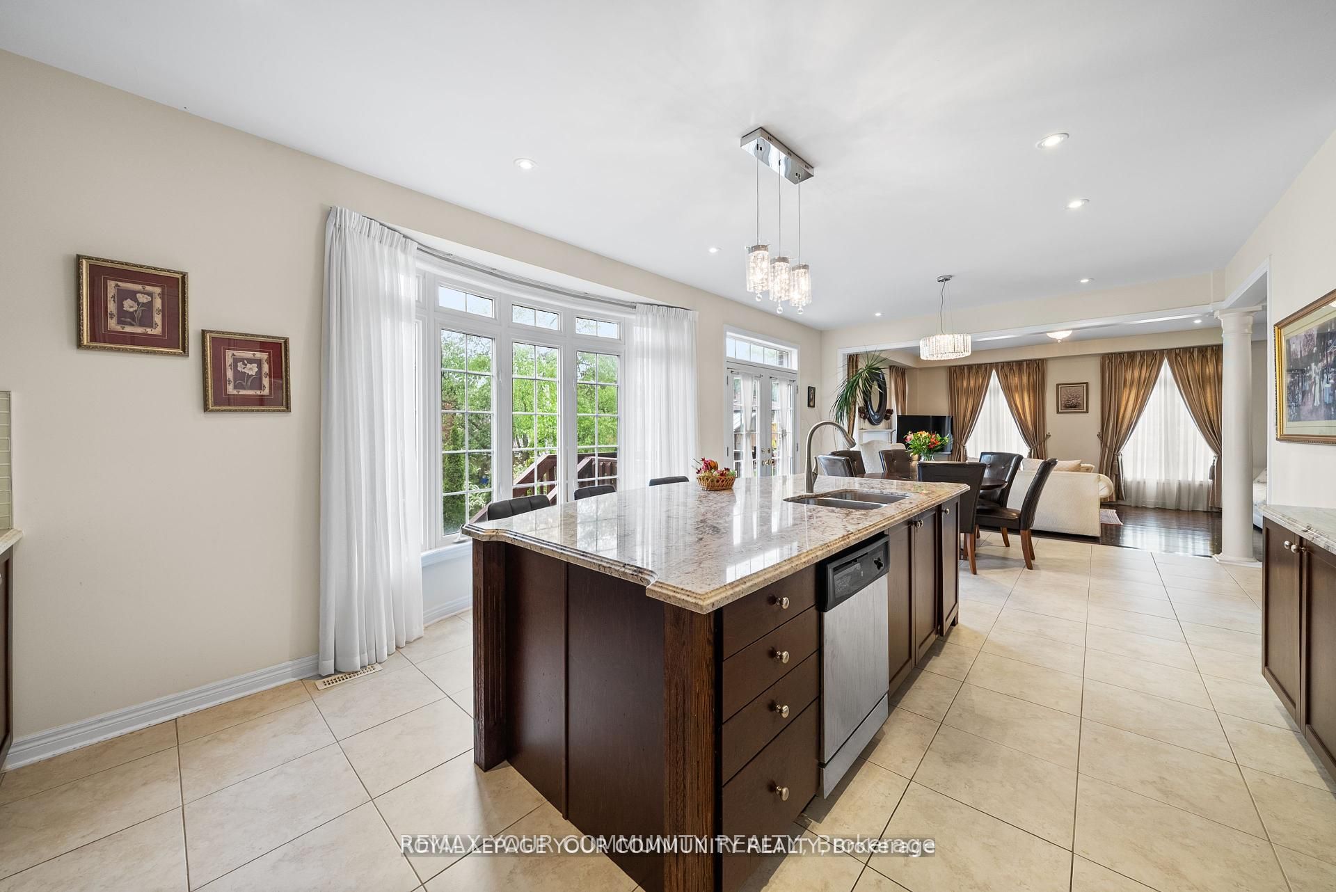 108 Headwater Crescent Property Photo 16