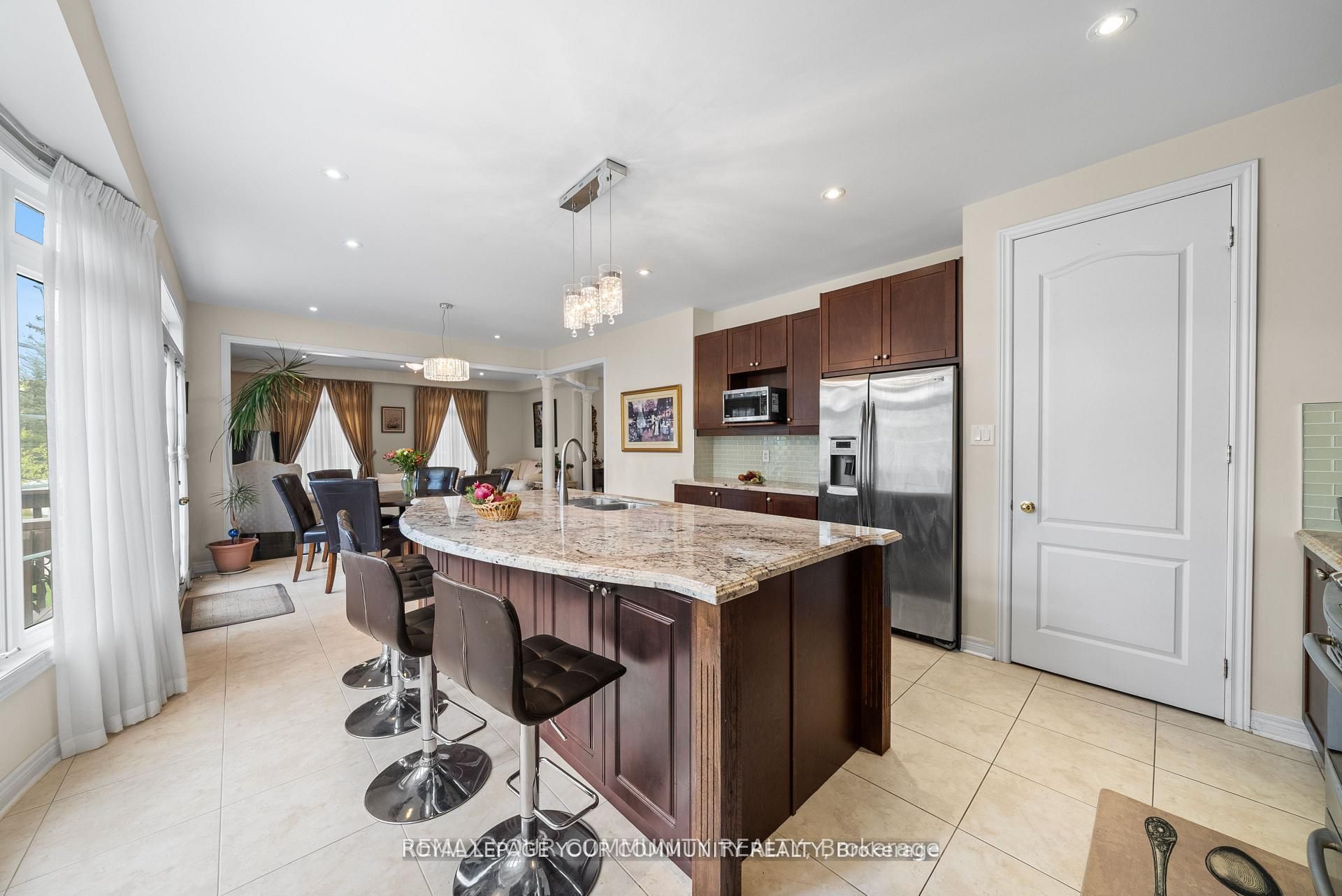 108 Headwater Crescent Property Photo 17