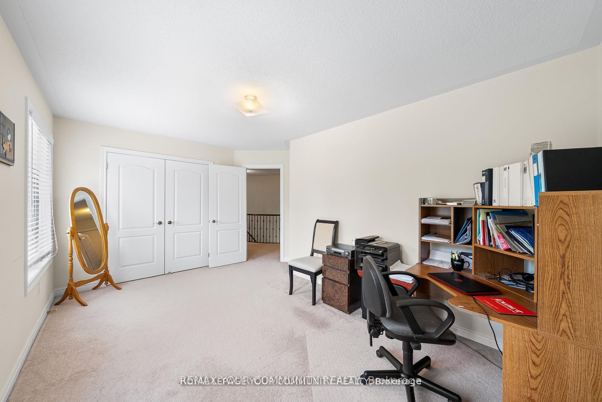 108 Headwater Crescent Property Photo 24