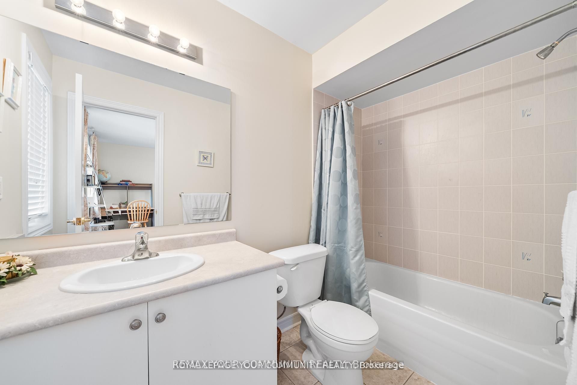 108 Headwater Crescent Property Photo 28