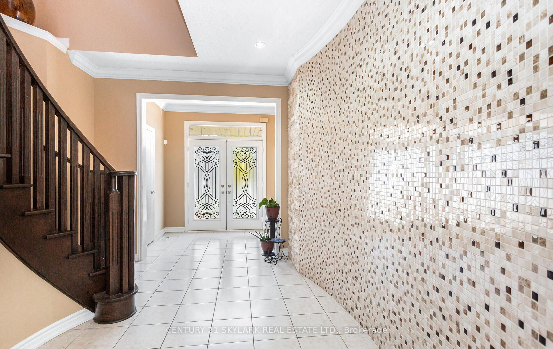 20 Nocturne Avenue Property Photo 4