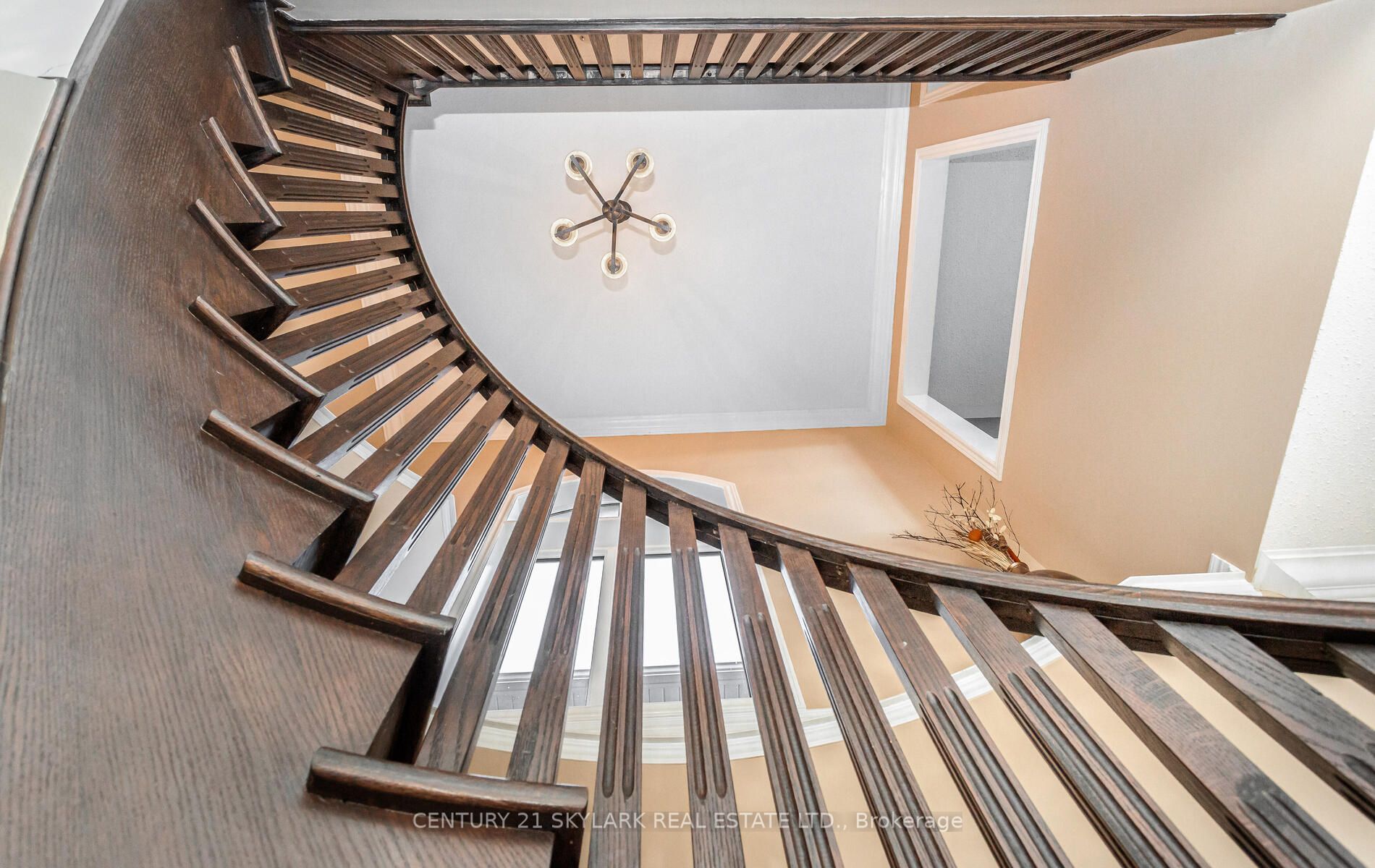 20 Nocturne Avenue Property Photo 16