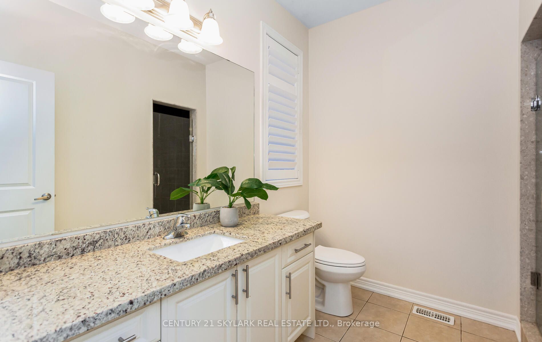 20 Nocturne Avenue Property Photo 25