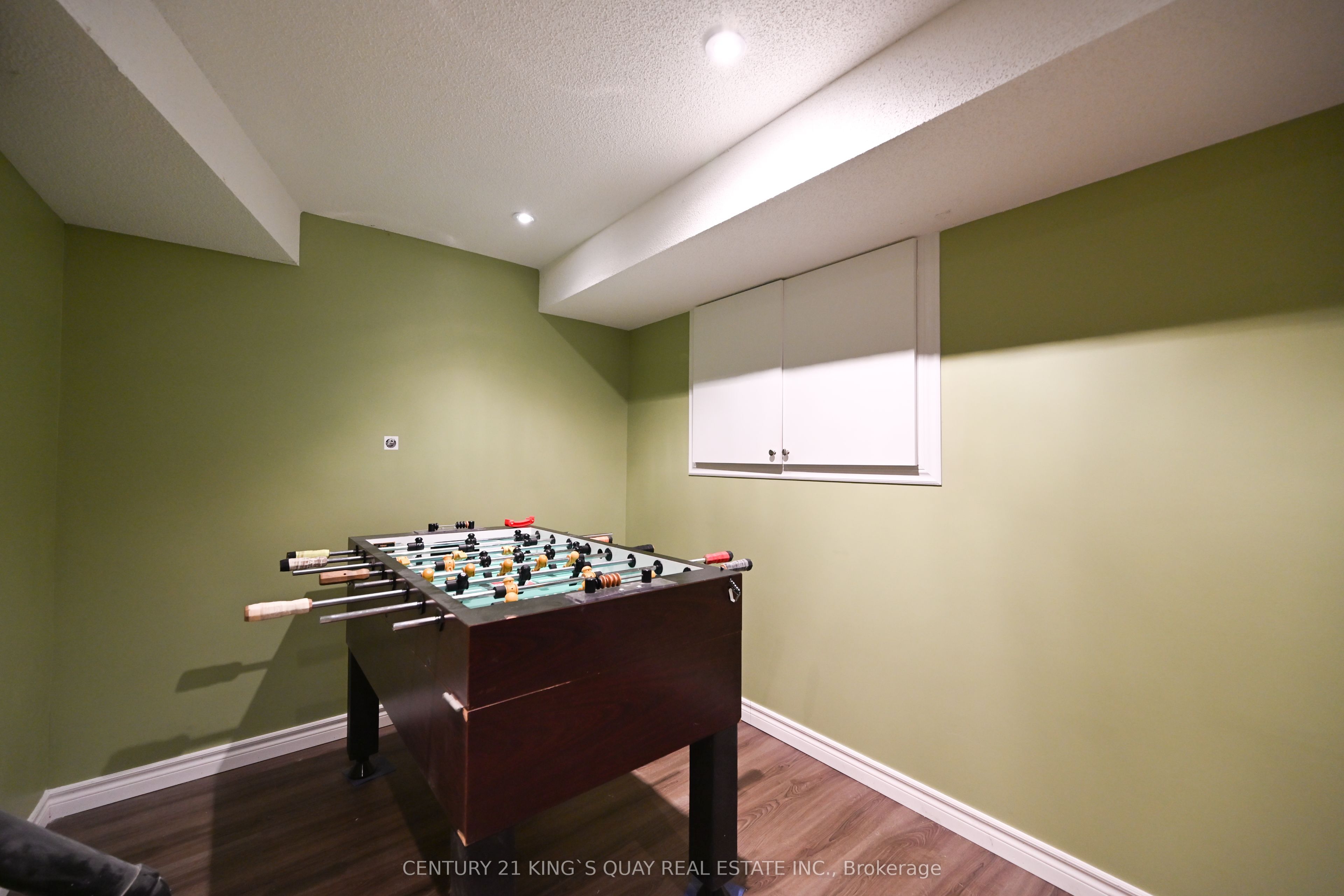50 Crittenden Drive Property Photo 15