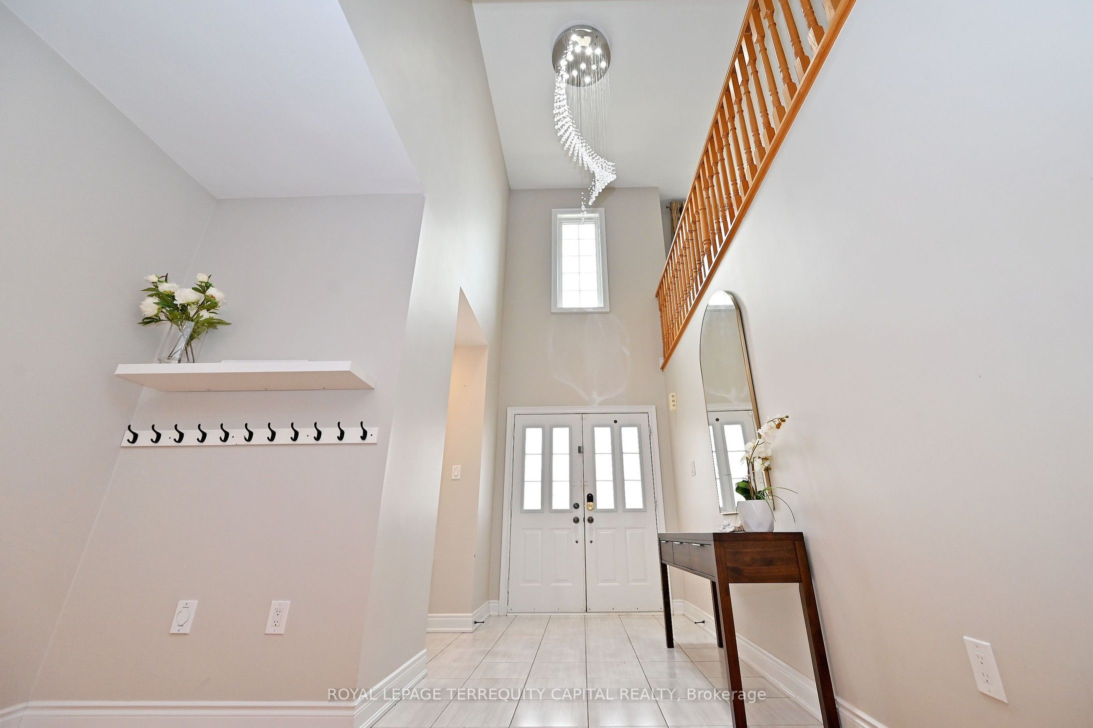 124 Milby Crescent Property Photo 4