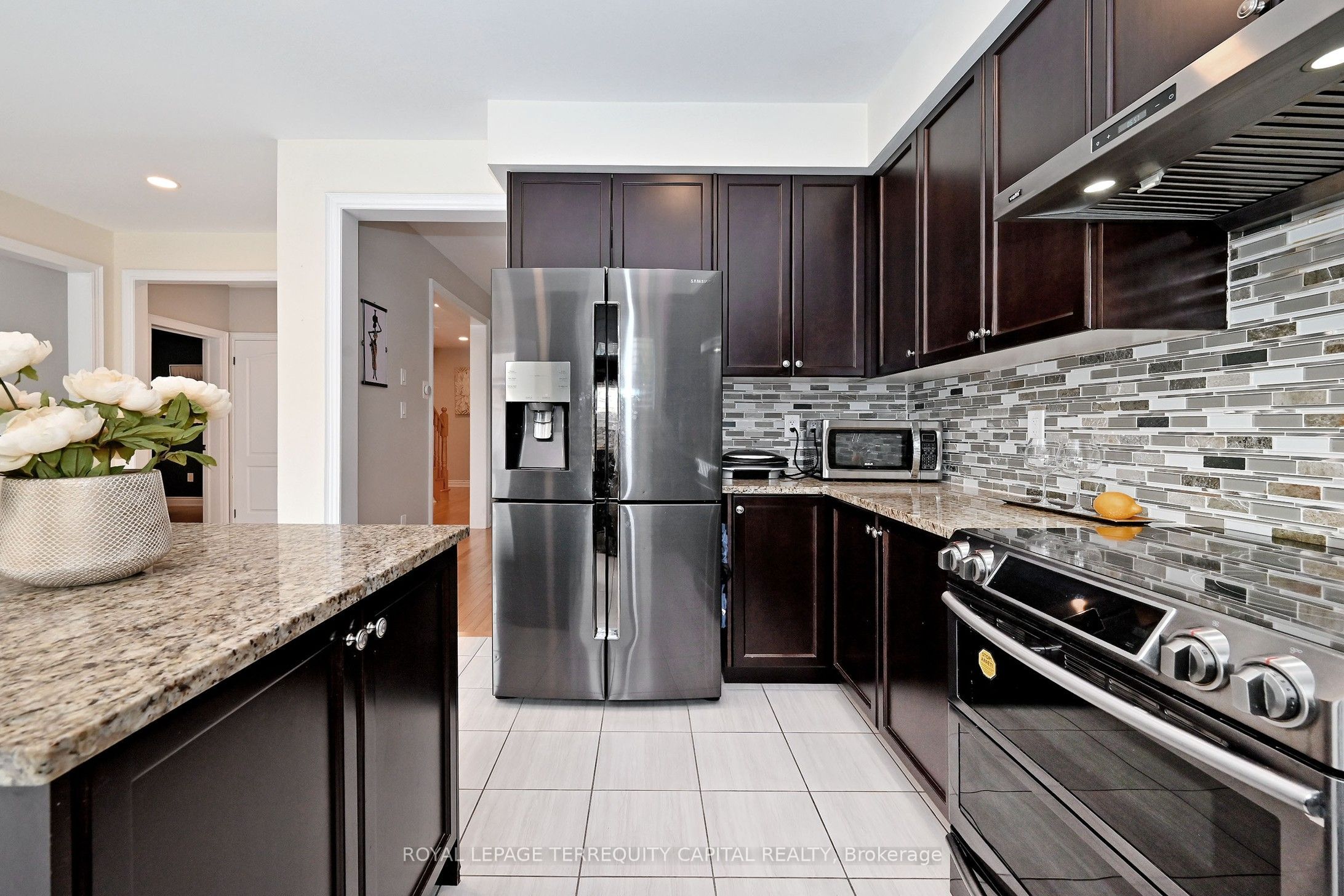124 Milby Crescent Property Photo 14