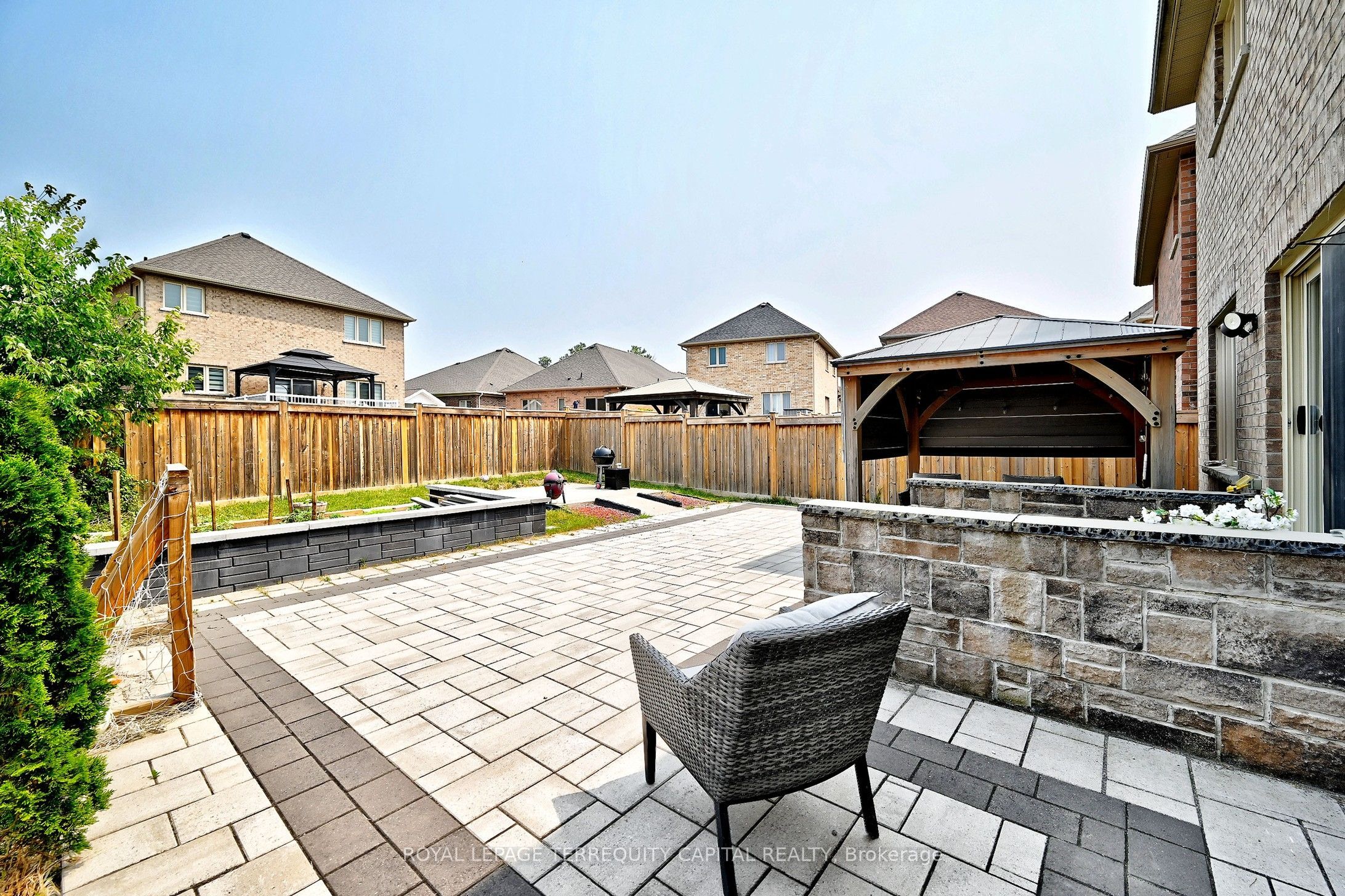 124 Milby Crescent Property Photo 44