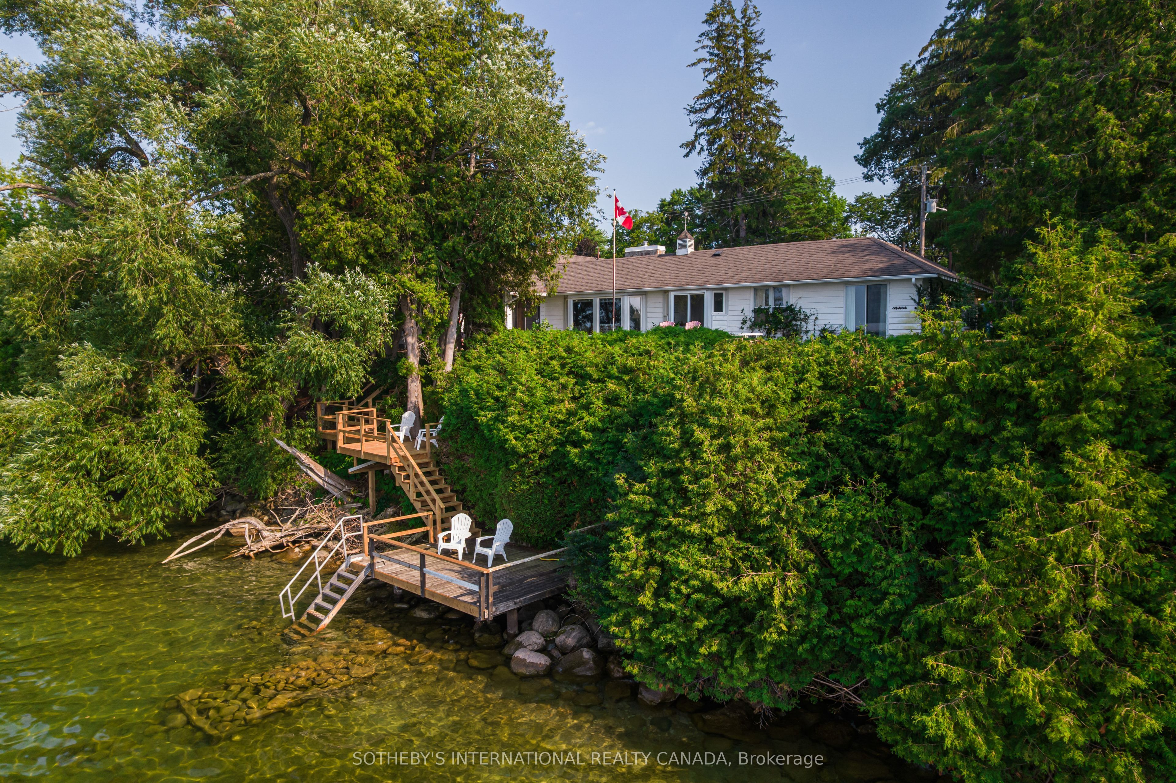 104 Hedge Road Property Photo 2