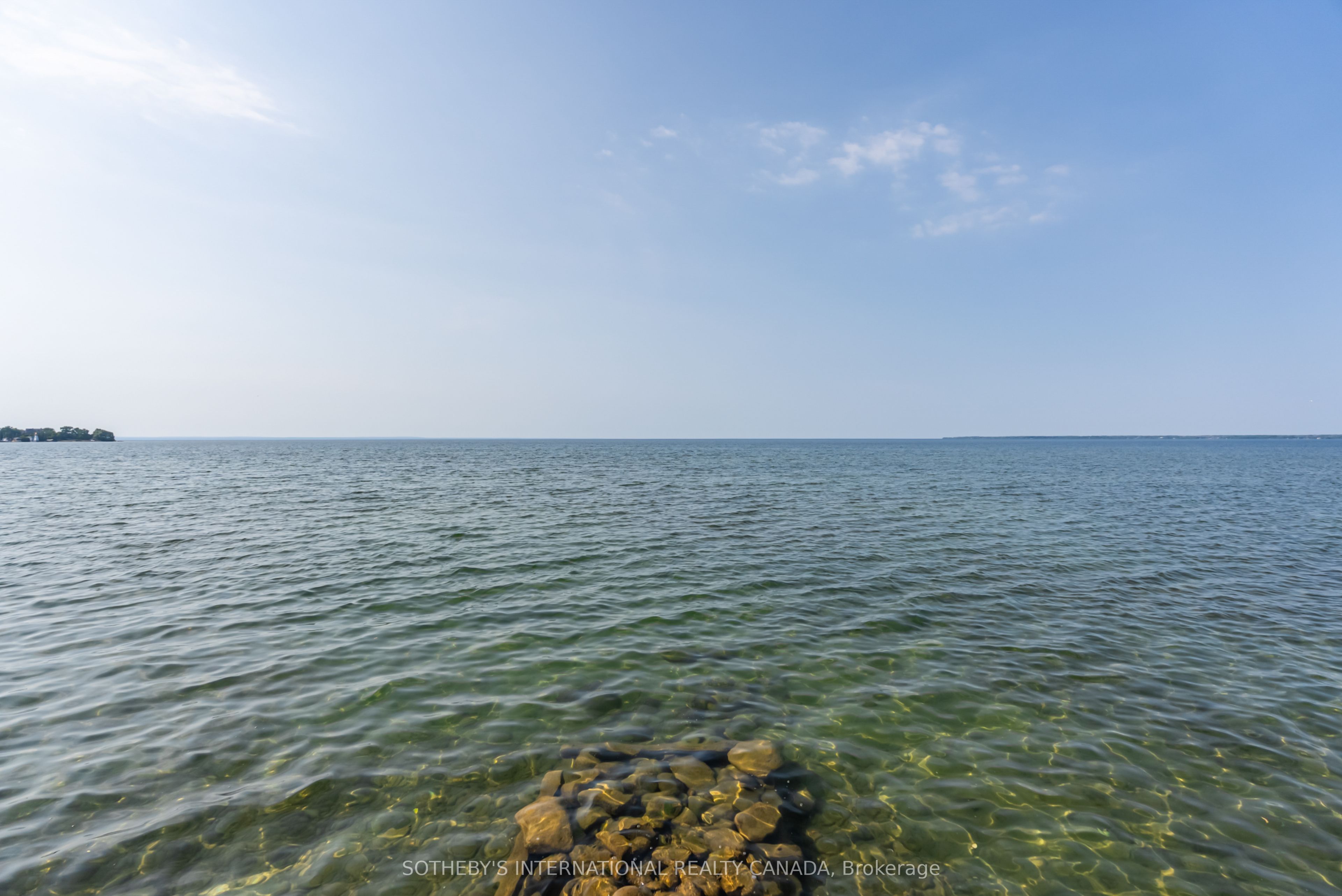 104 Hedge Road Property Photo 11
