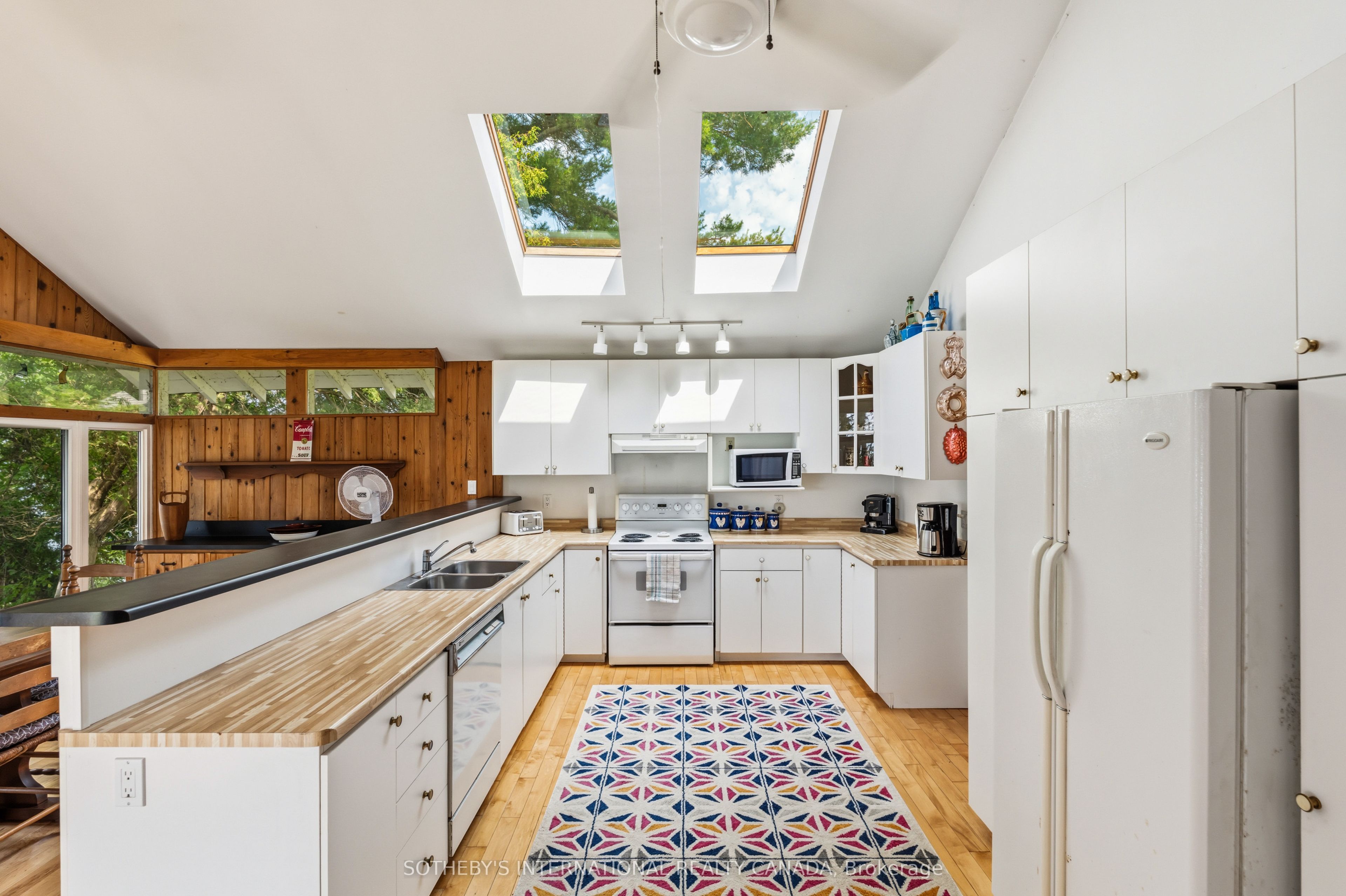 104 Hedge Road Property Photo 17