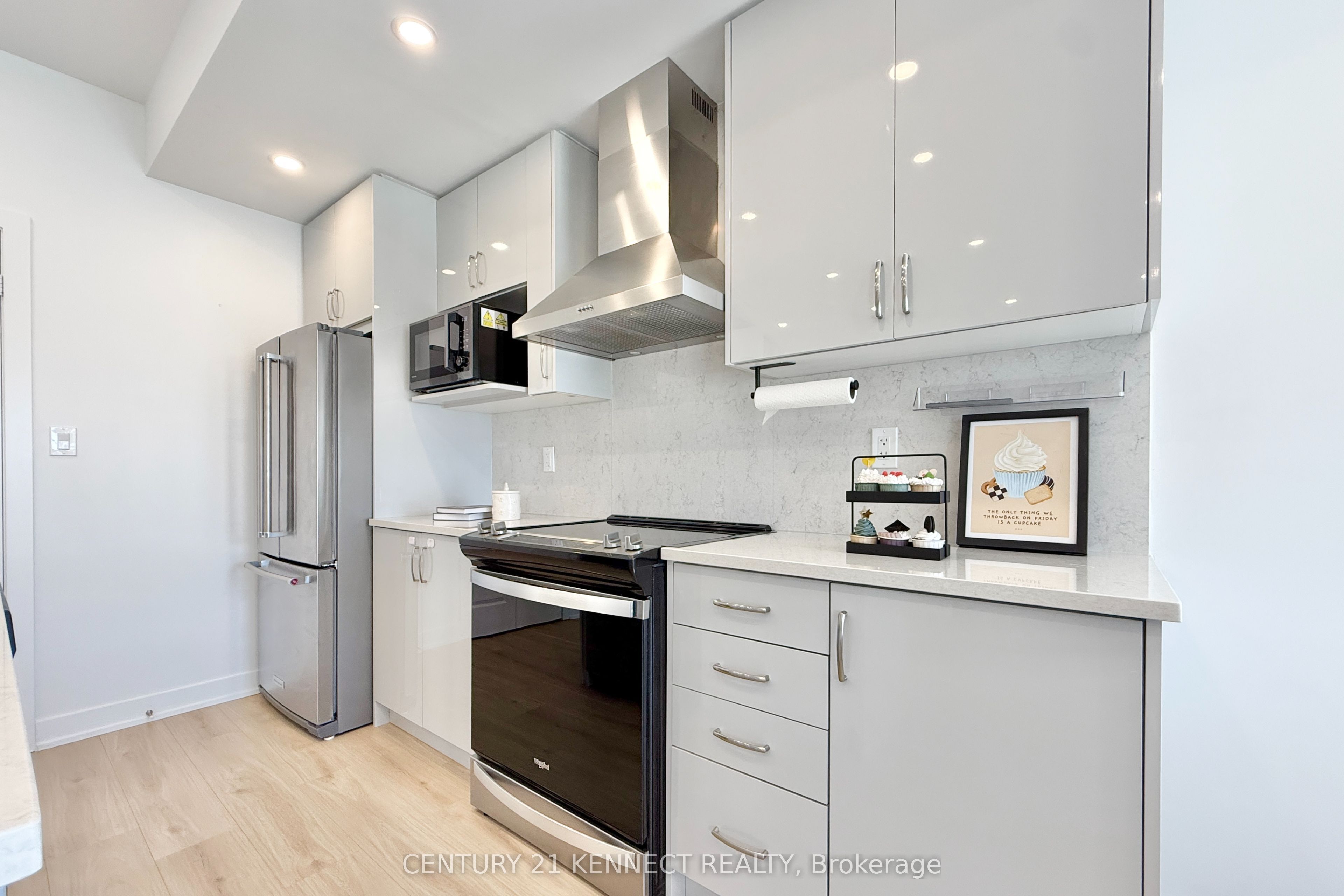 11 Canton Lane Property Photo 13
