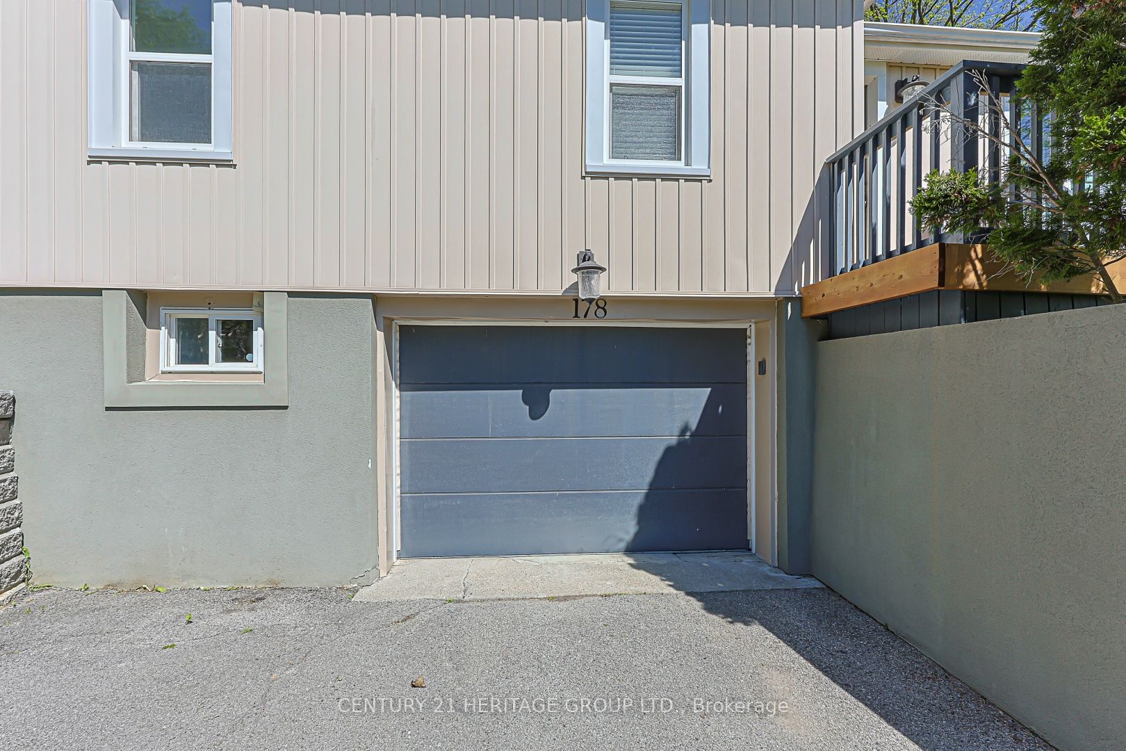 178 Main Street N Property Photo 12