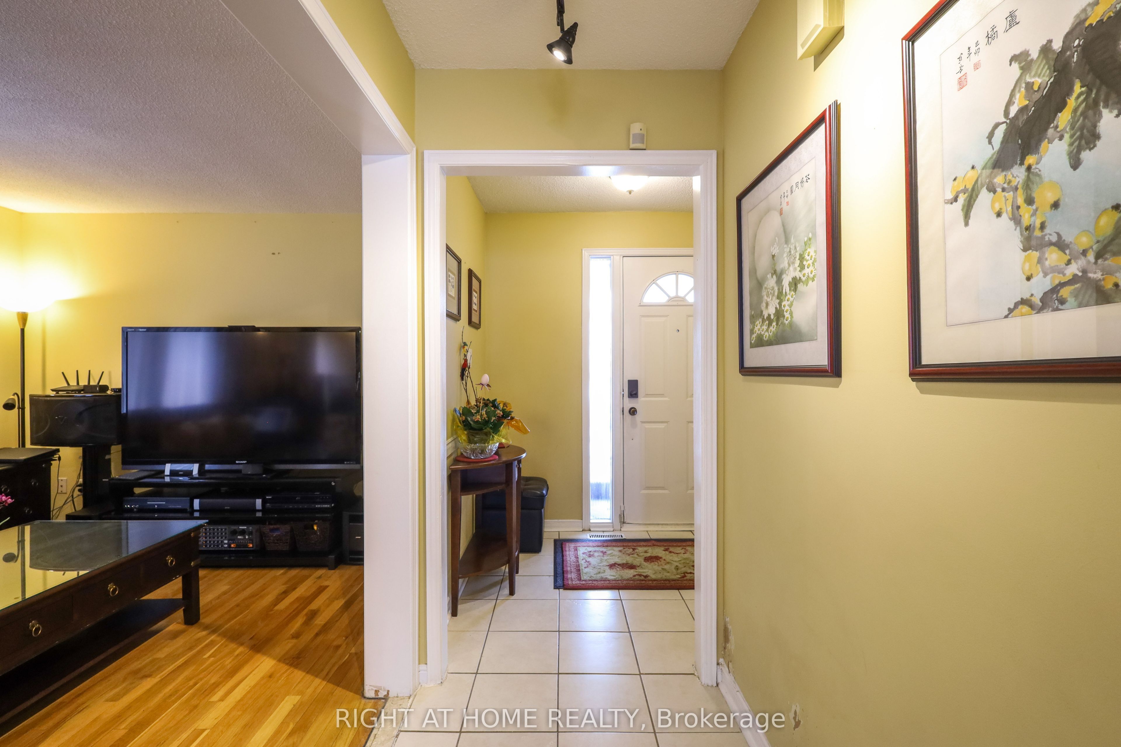 31 Stargell Crescent Property Photo 3