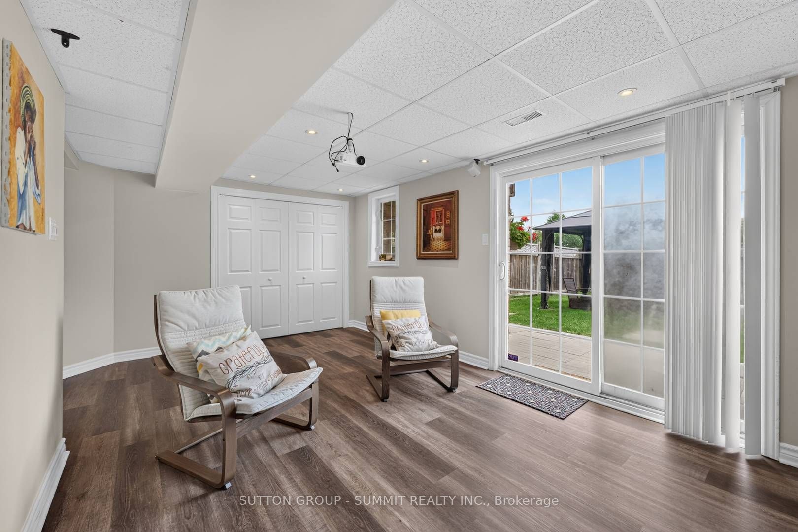 187 Kirkvalley Crescent Property Photo 35