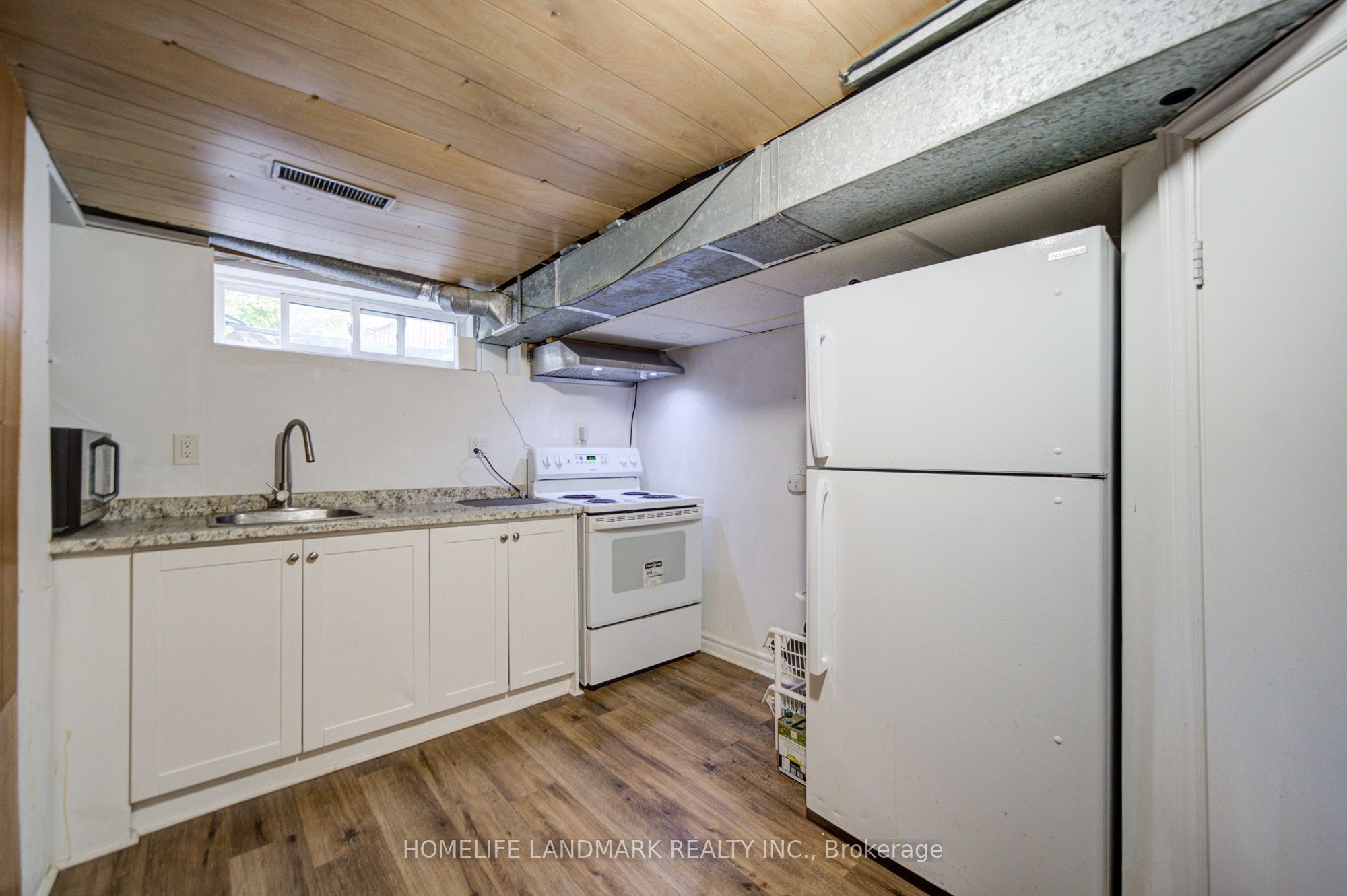 341 Blue Grass Boulevard Property Photo 27
