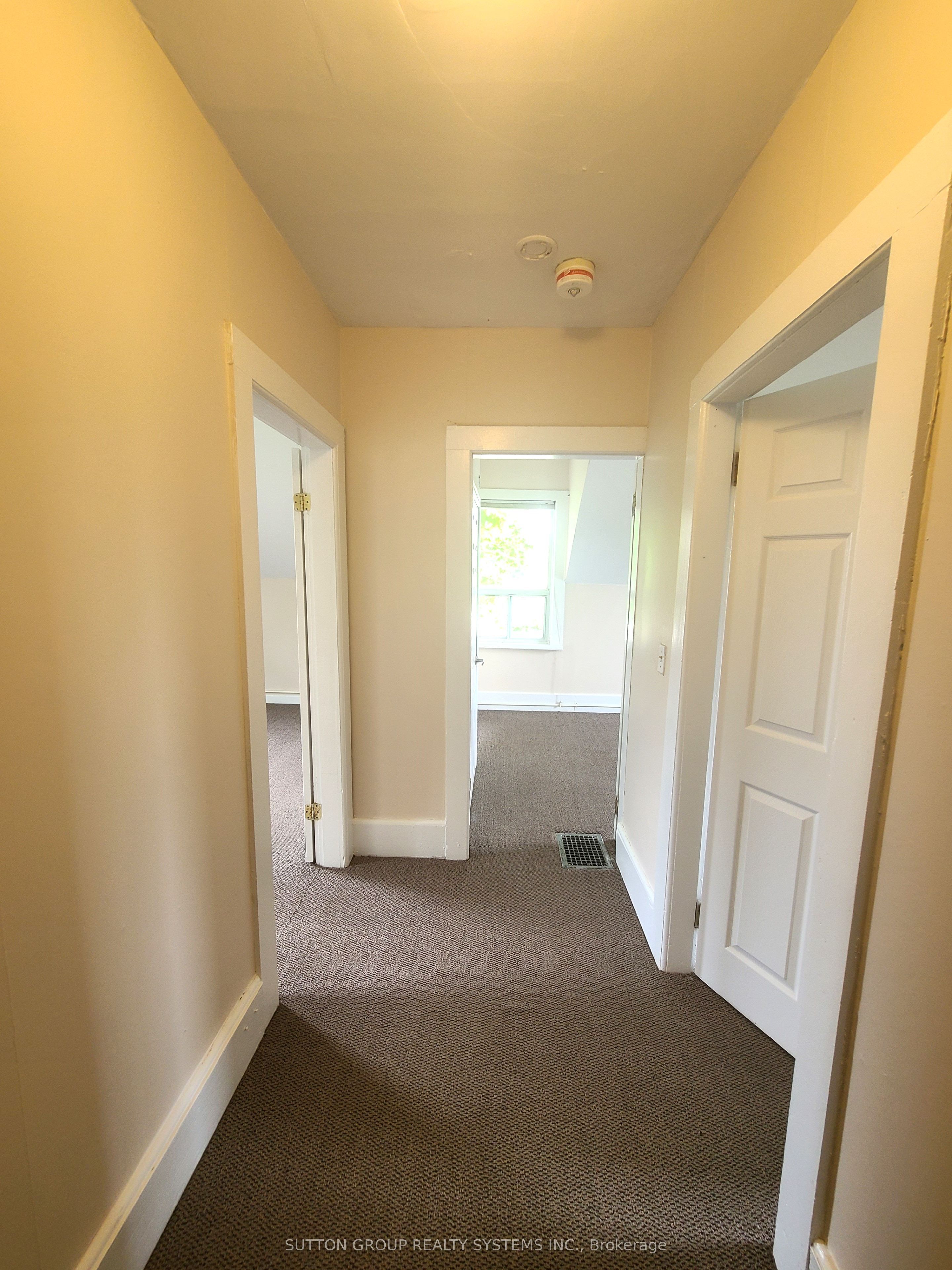798 King Road Property Photo 19