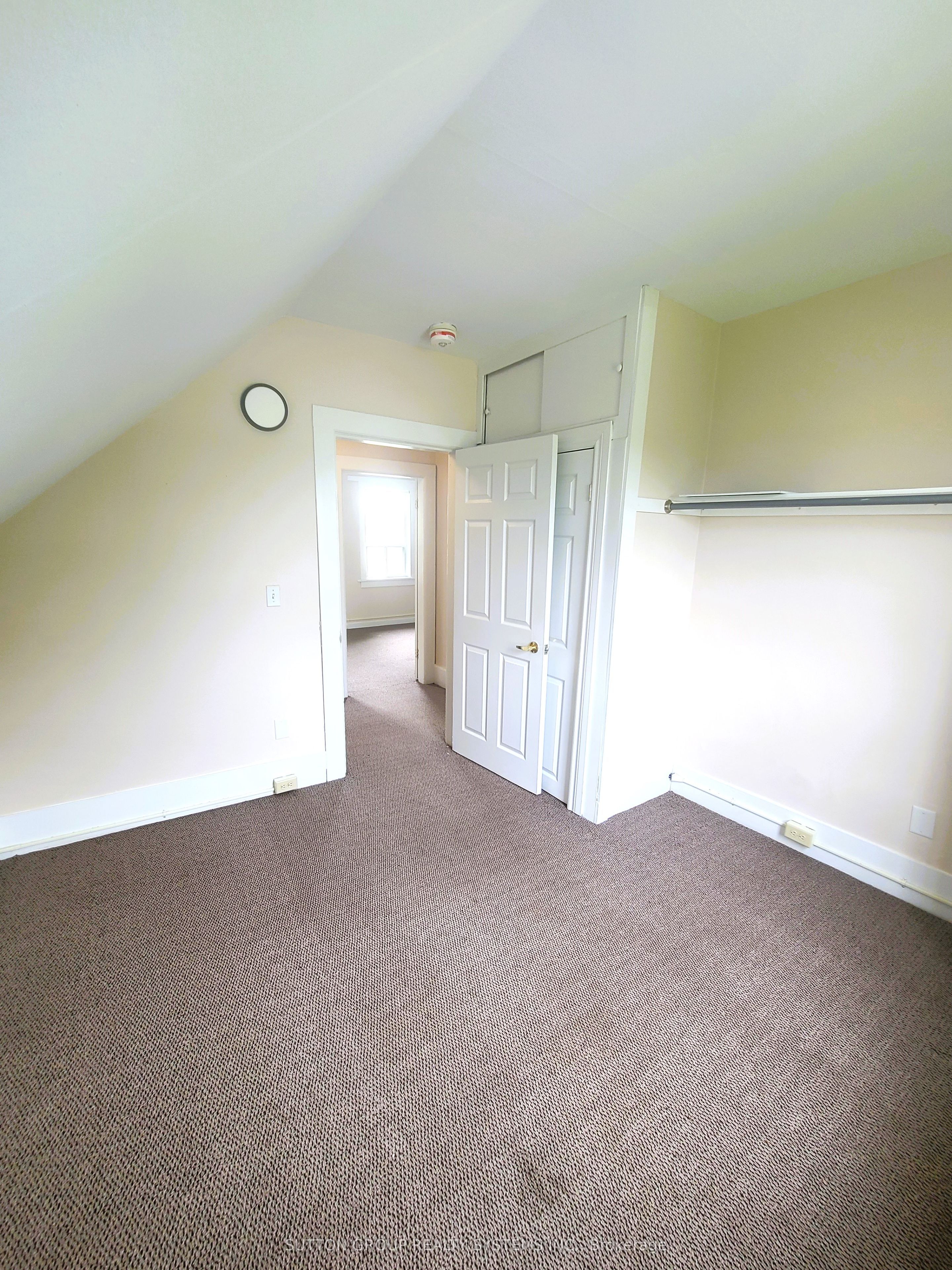 798 King Road Property Photo 22