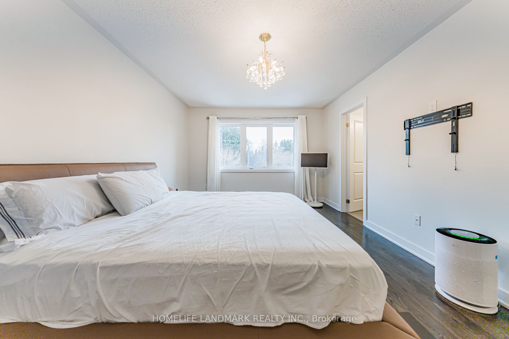 62 Helliwell Crescent Property Photo 37