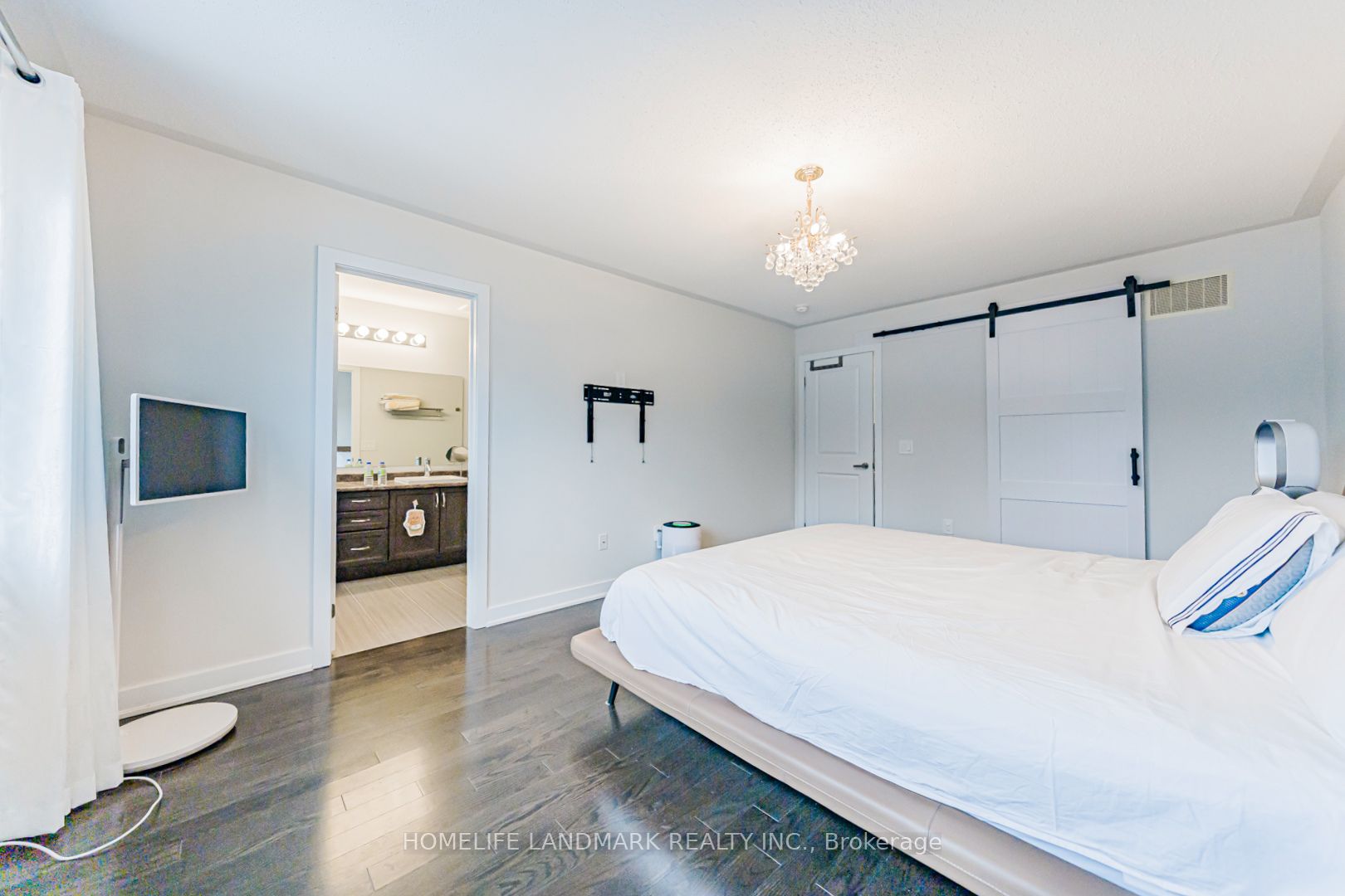 62 Helliwell Crescent Property Photo 40