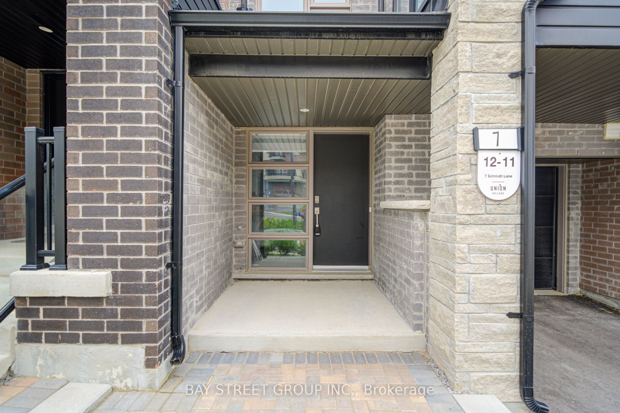 7 Schmidt Lane Property Photo 2