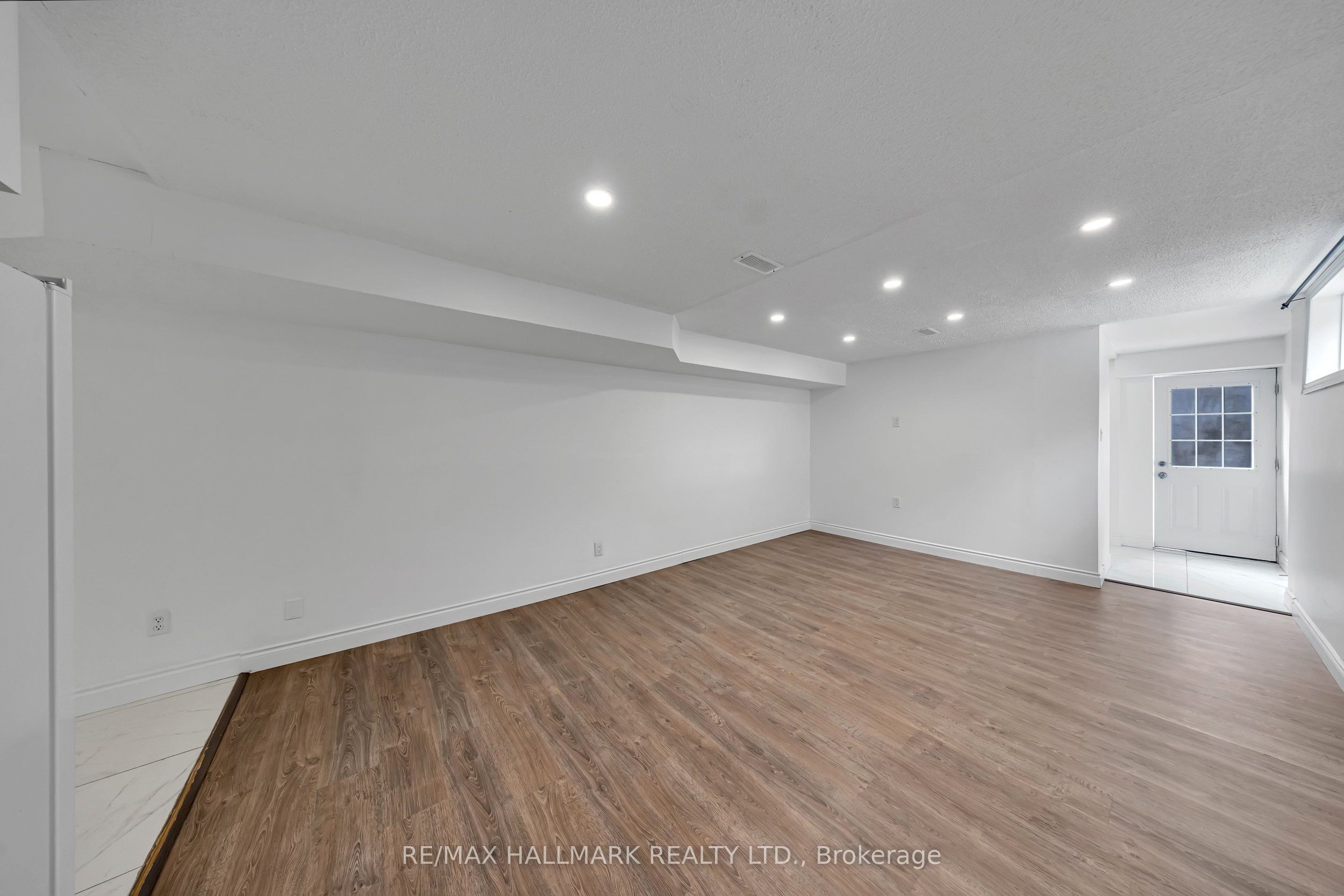 4 Doner Street Property Photo 46