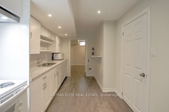 155 Rideau Drive Bsmt Property Photo 4