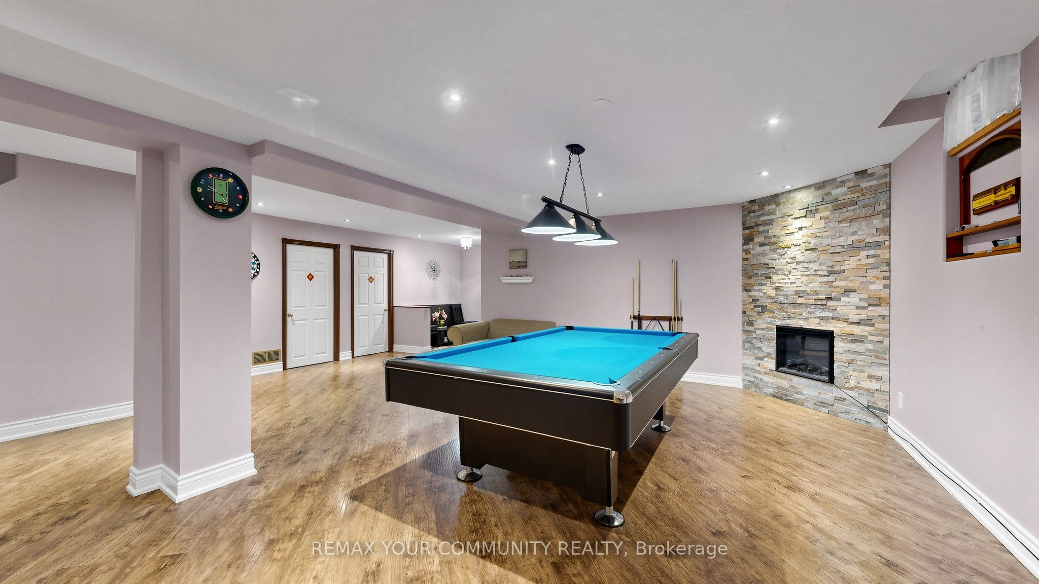 32 Soho Crescent Basement Property Photo 7