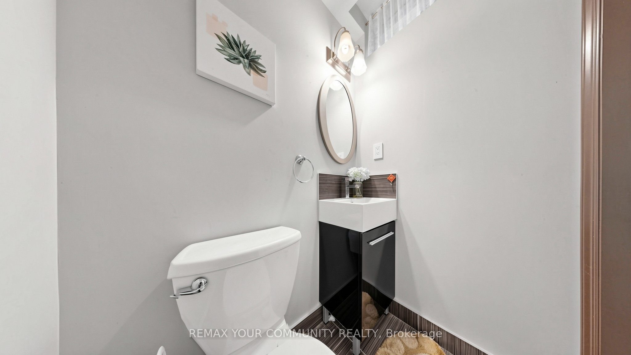 32 Soho Crescent Basement Property Photo 20