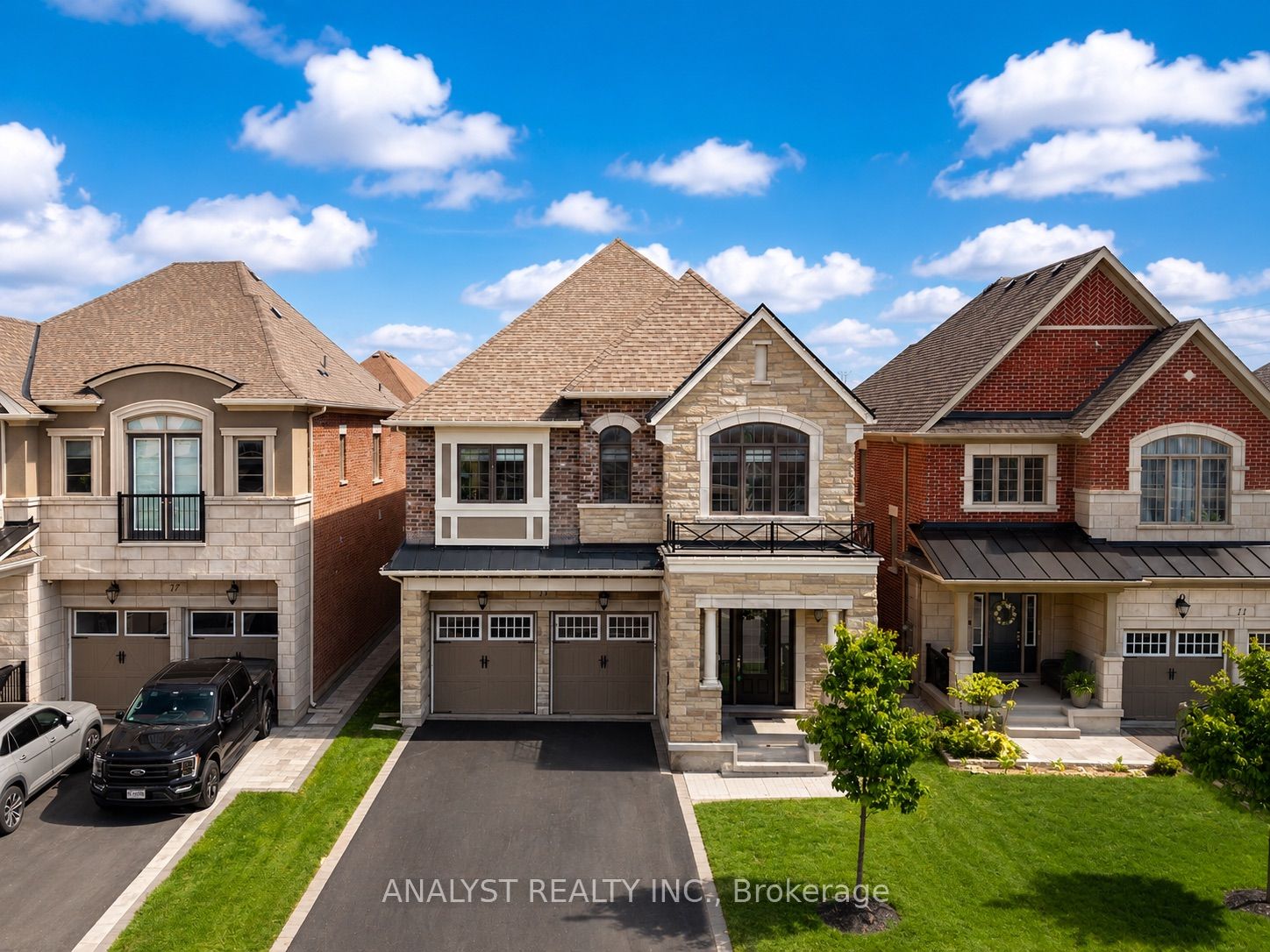 15 Streamside Street Property Photo 1