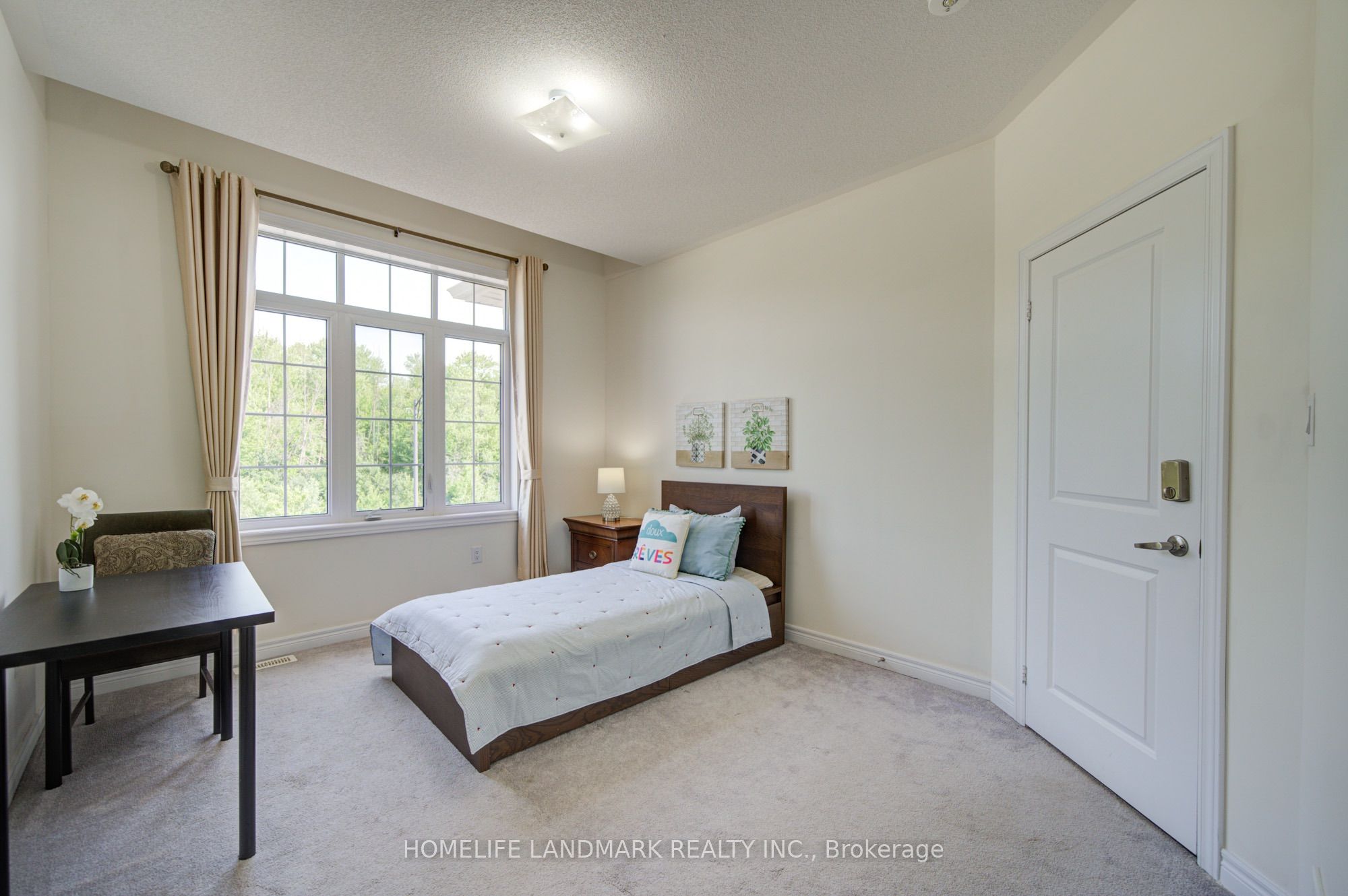 77 Mccague Avenue Property Photo 32