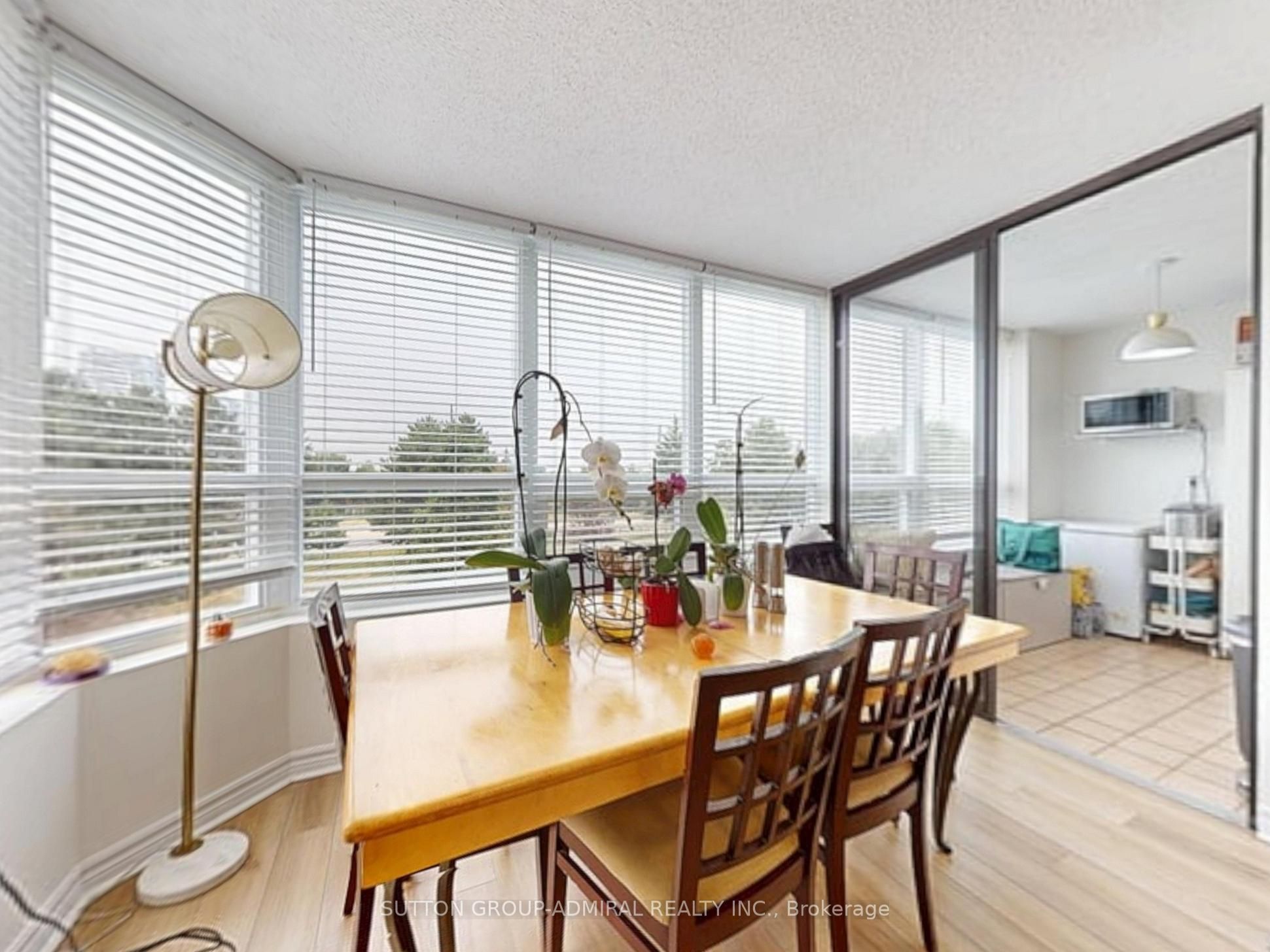 7601 Bathurst Street 312 Property Photo 17