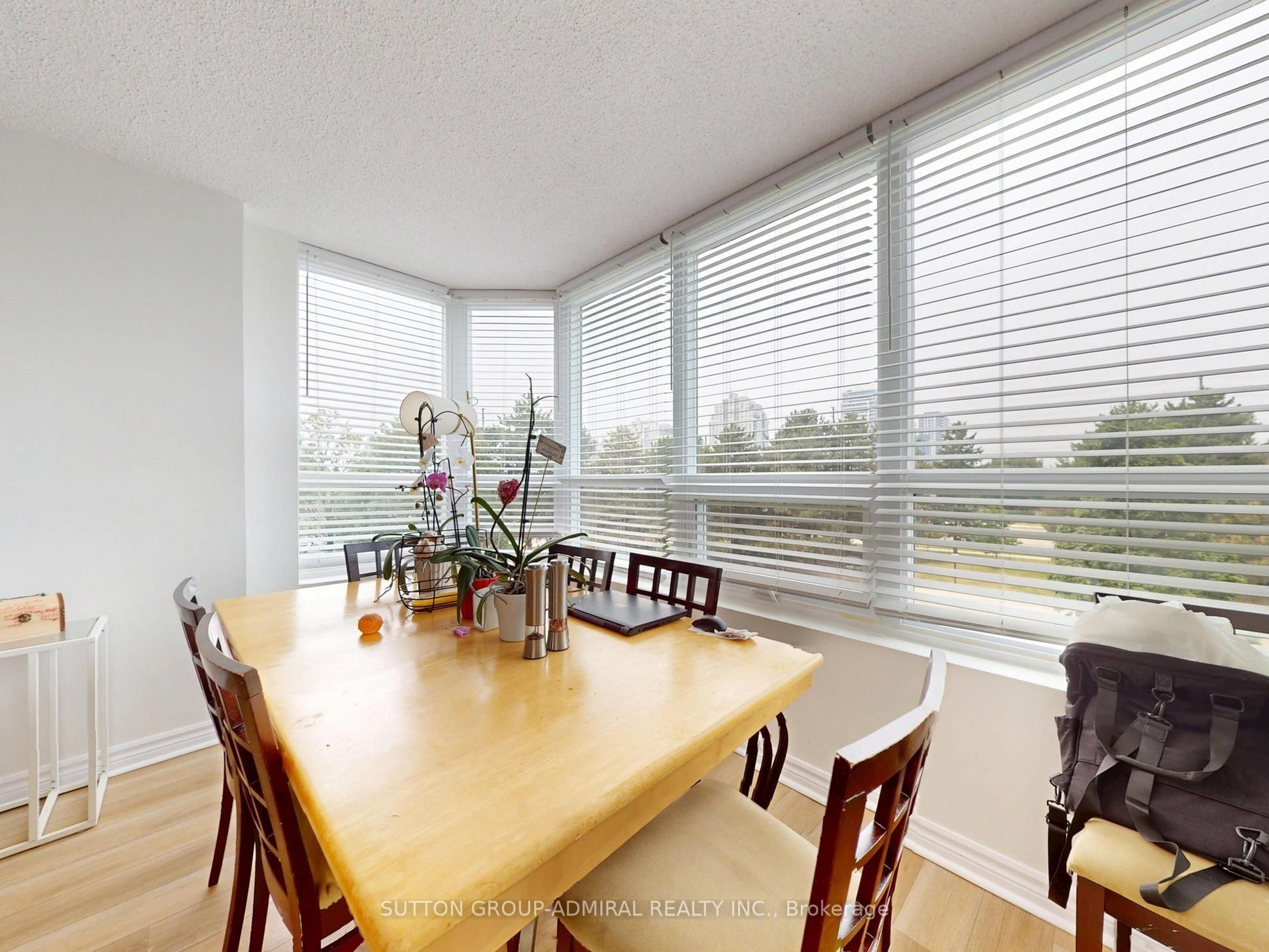 7601 Bathurst Street 312 Property Photo 18