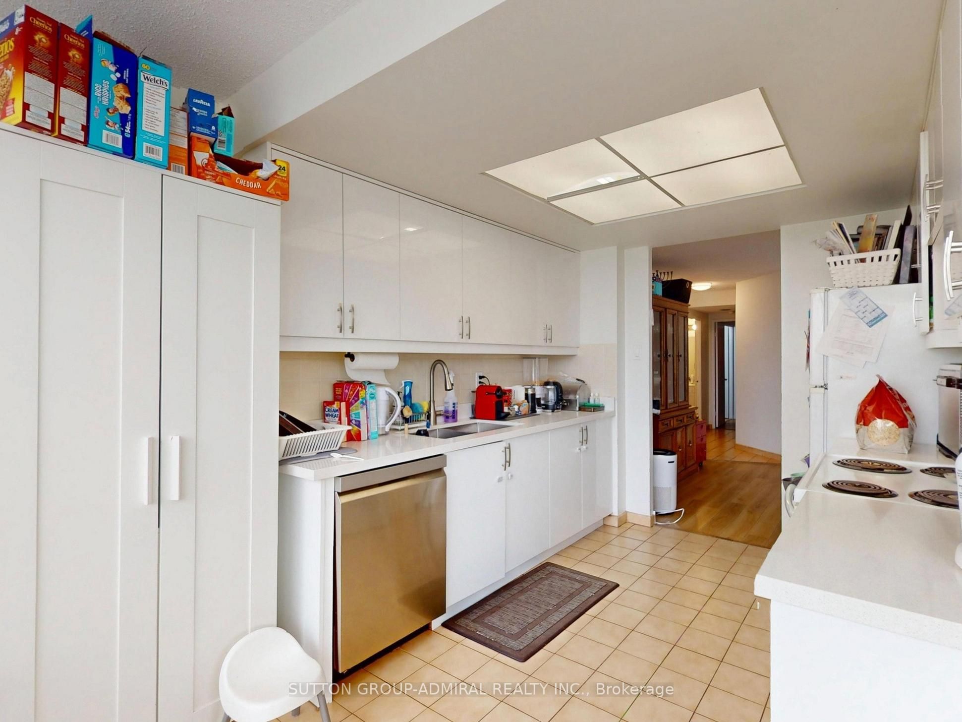 7601 Bathurst Street 312 Property Photo 20