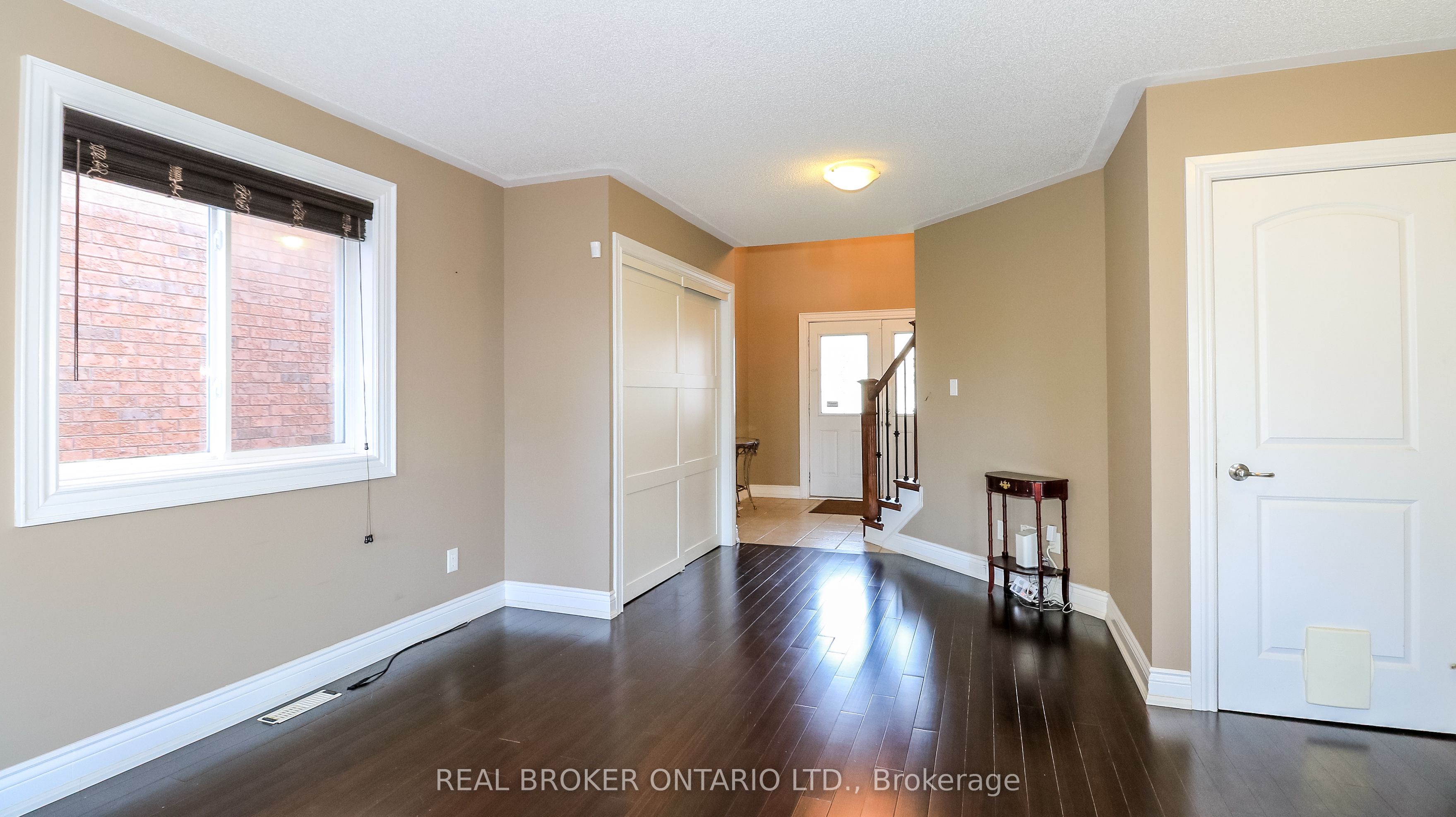 2202 Batters Loop Property Photo 6