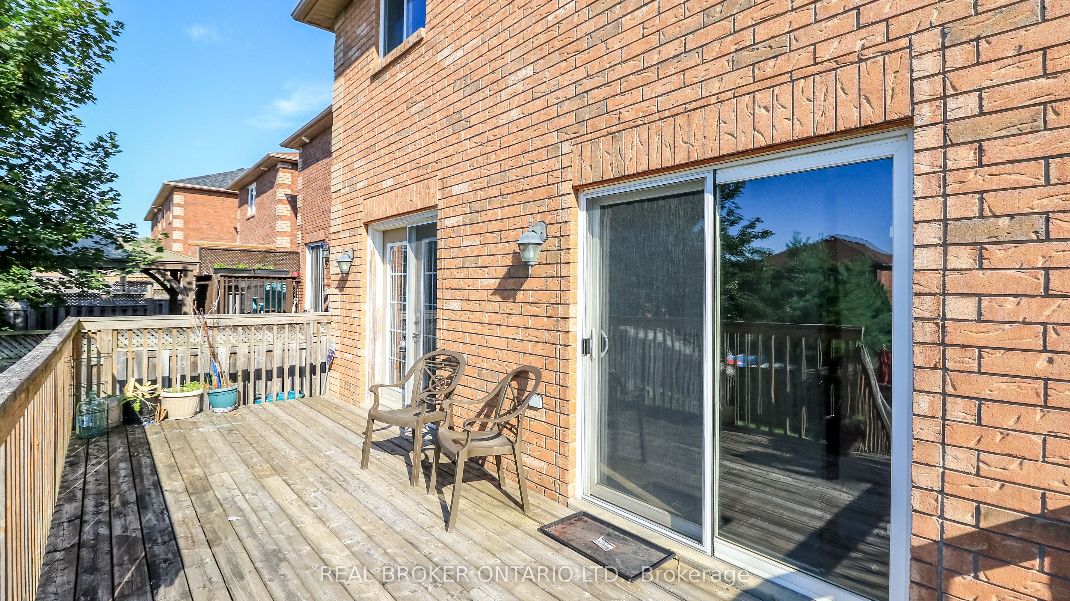2202 Batters Loop Property Photo 10