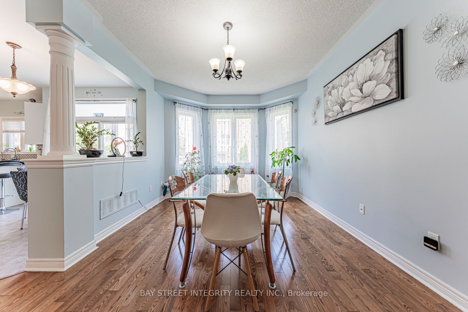 221 Woodspring Avenue Property Photo 7