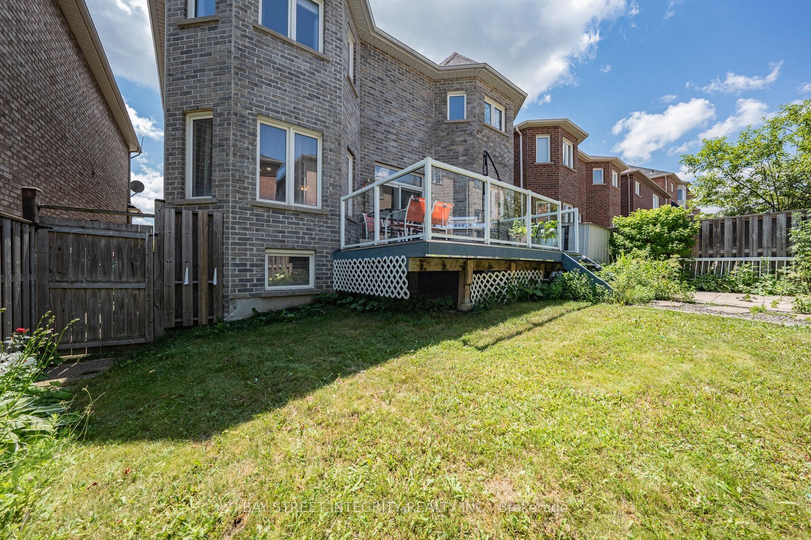 221 Woodspring Avenue Property Photo 29