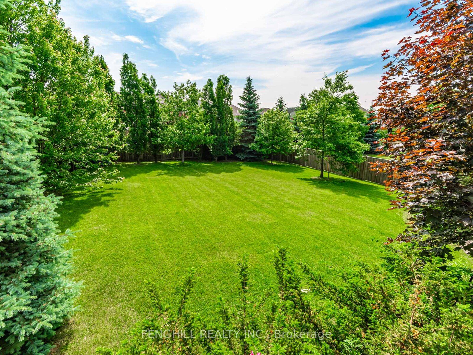 11 Macleod Estate Court Property Photo 37