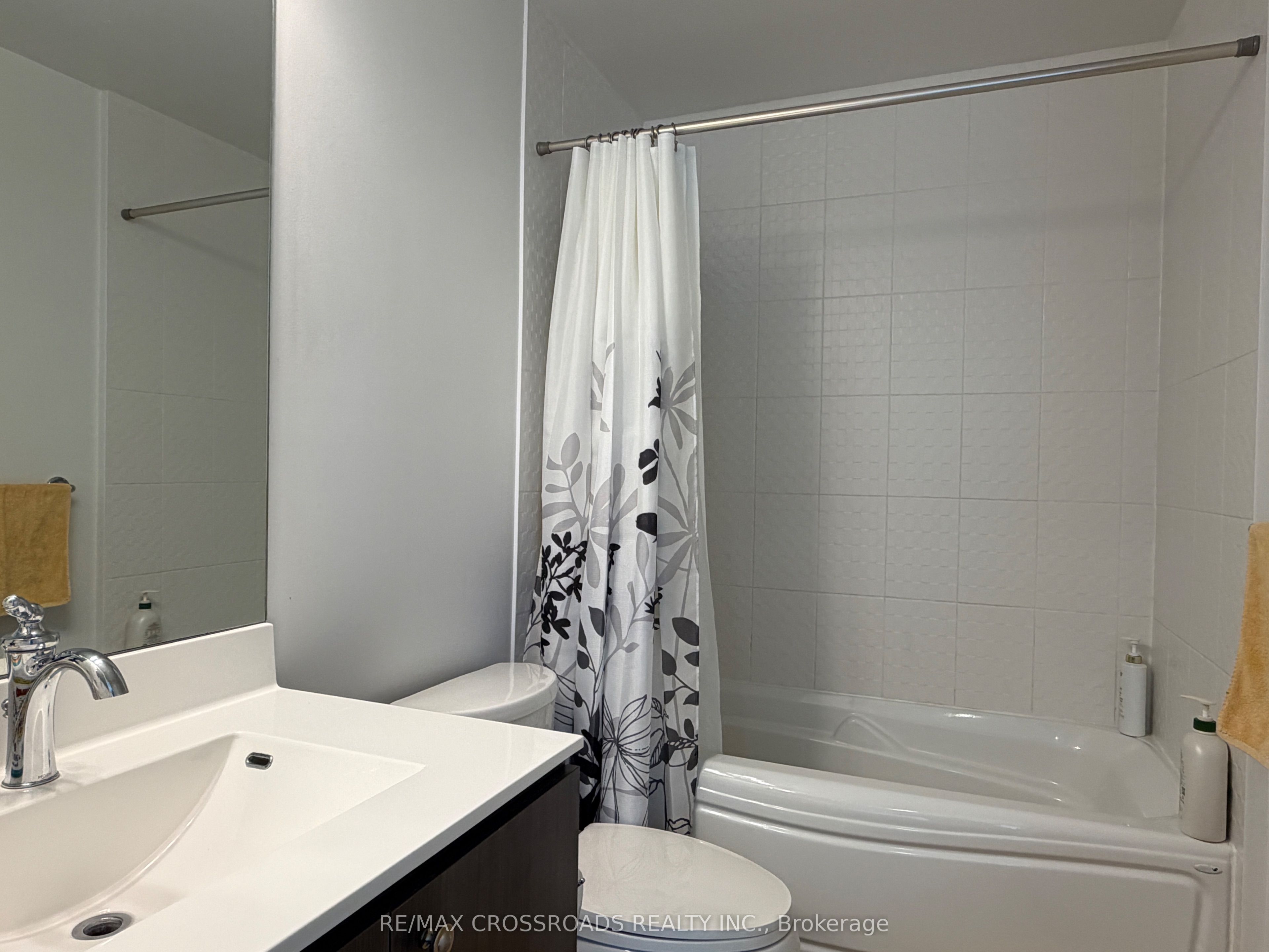 99 South Town Centre Boulevard 720 Property Photo 19