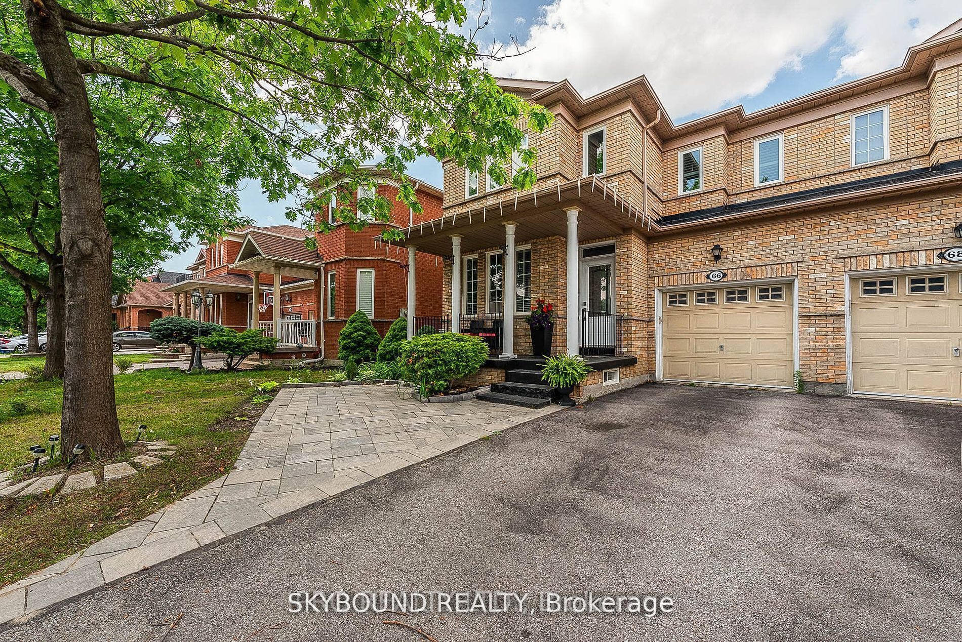66 Skylark Drive Property Photo 2