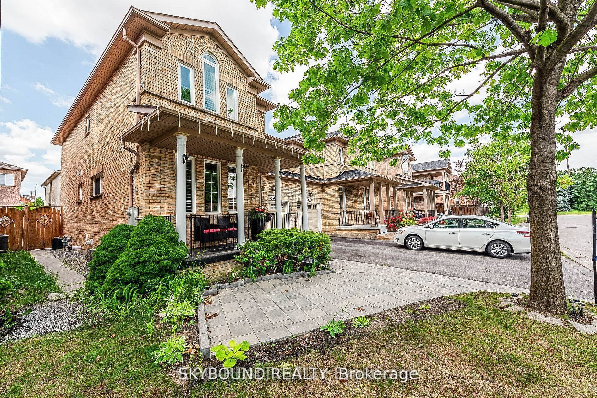 66 Skylark Drive Property Photo 4