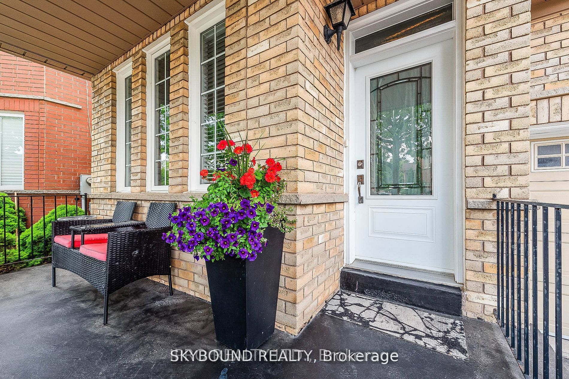 66 Skylark Drive Property Photo 5